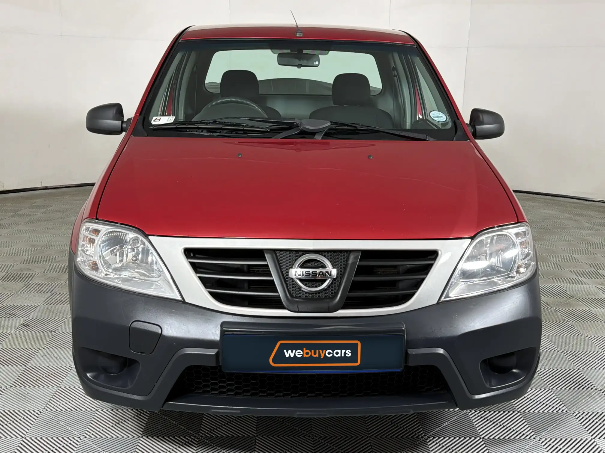 Nissan NP200
