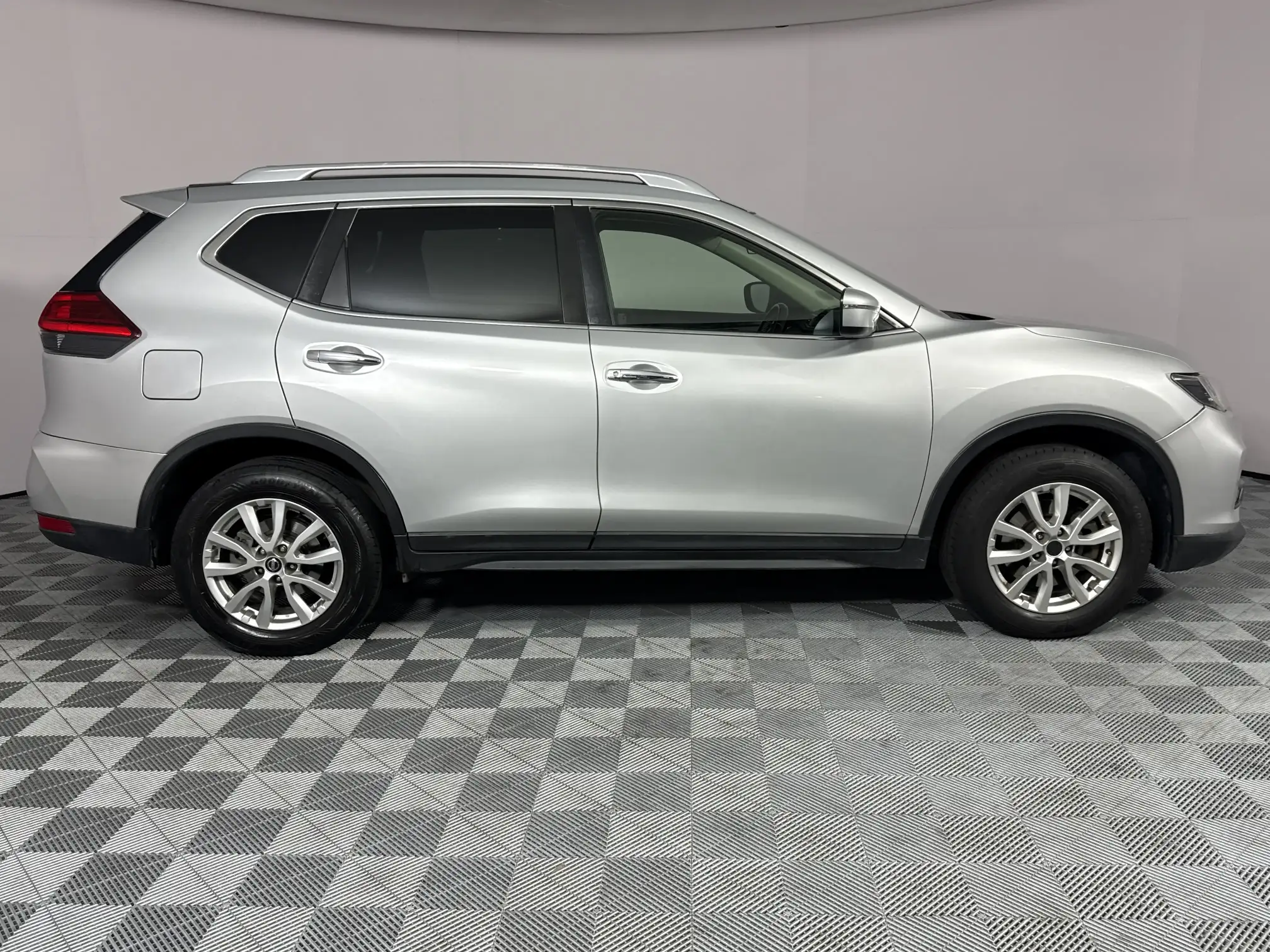 Nissan X Trail
