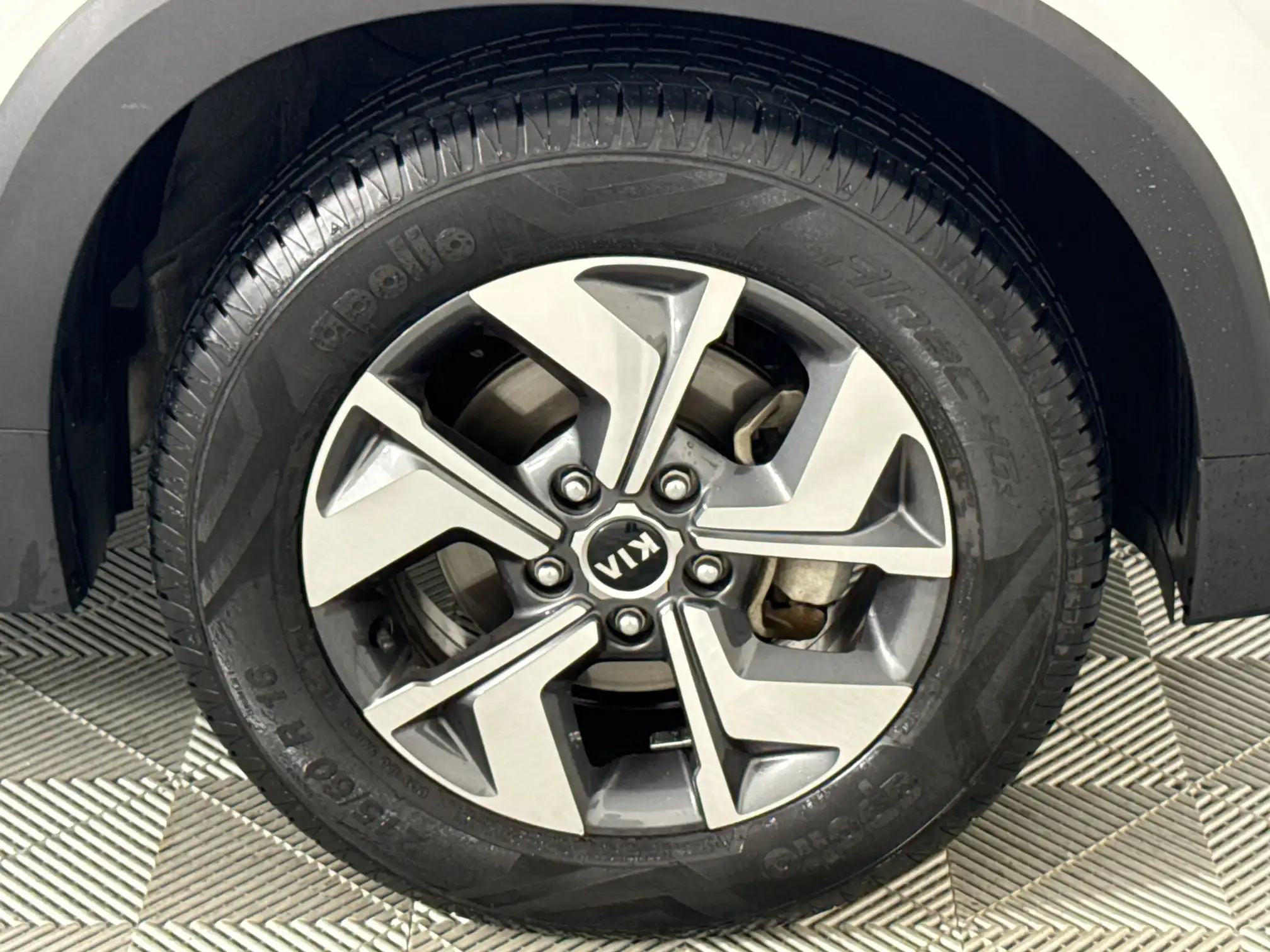 KIA Sonet