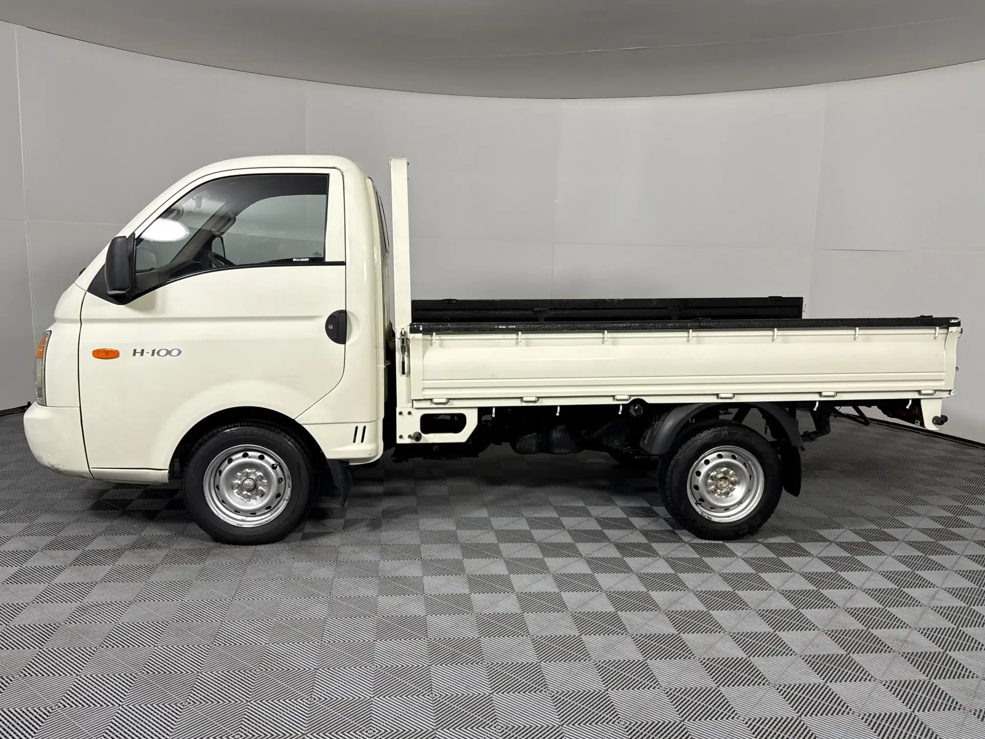 Hyundai H100