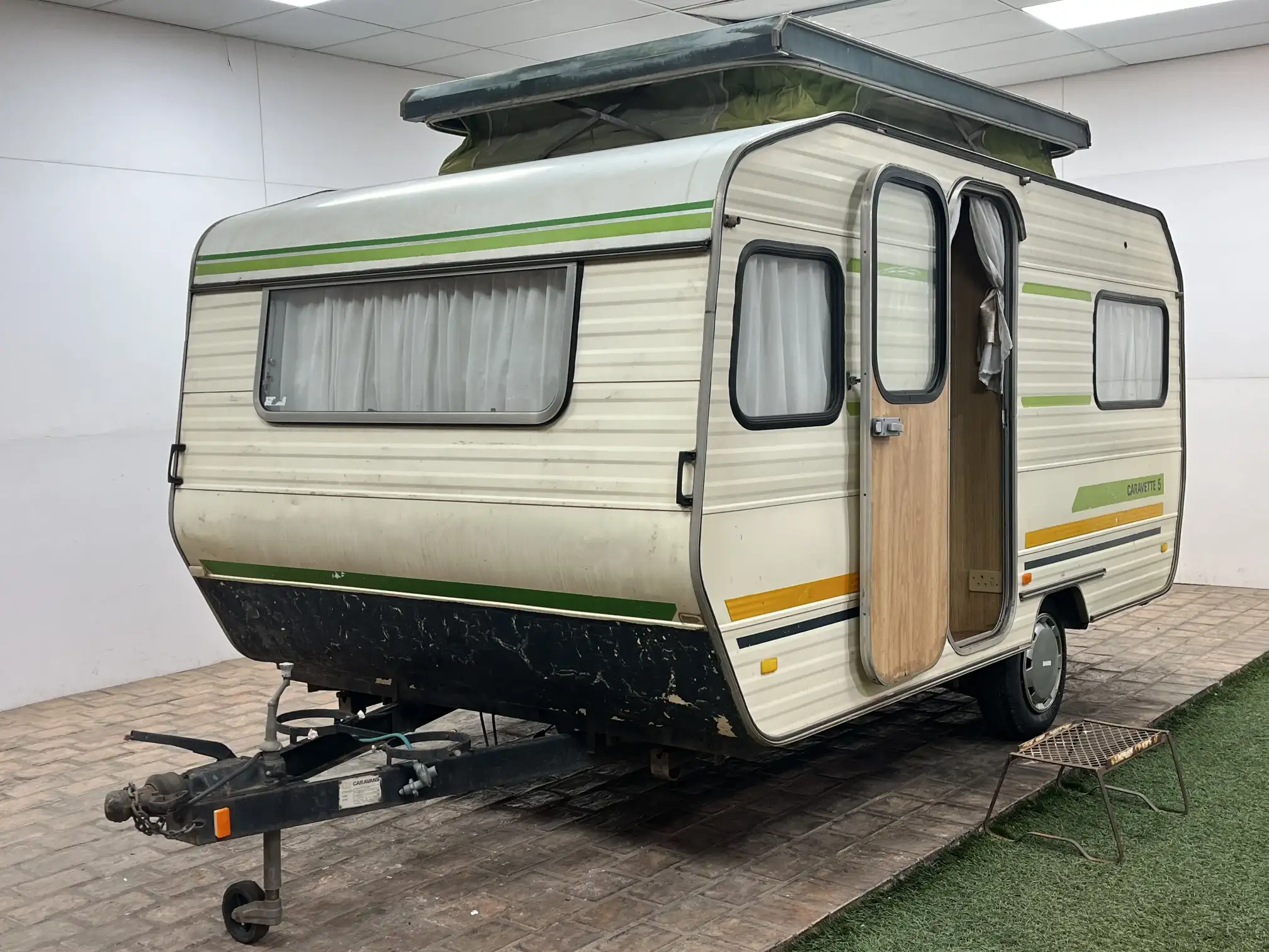 1982 Gypsey Caravette