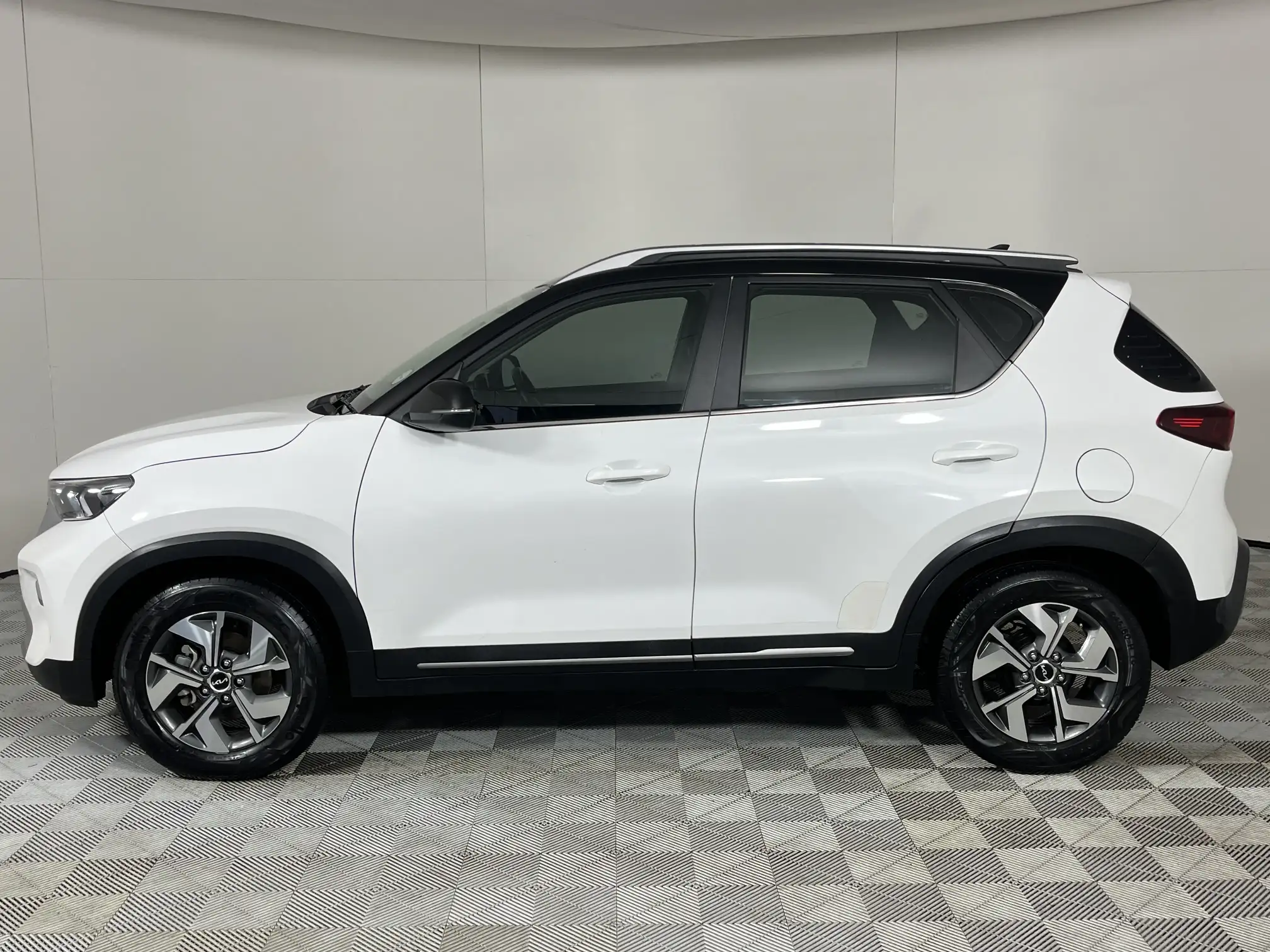 KIA Sonet