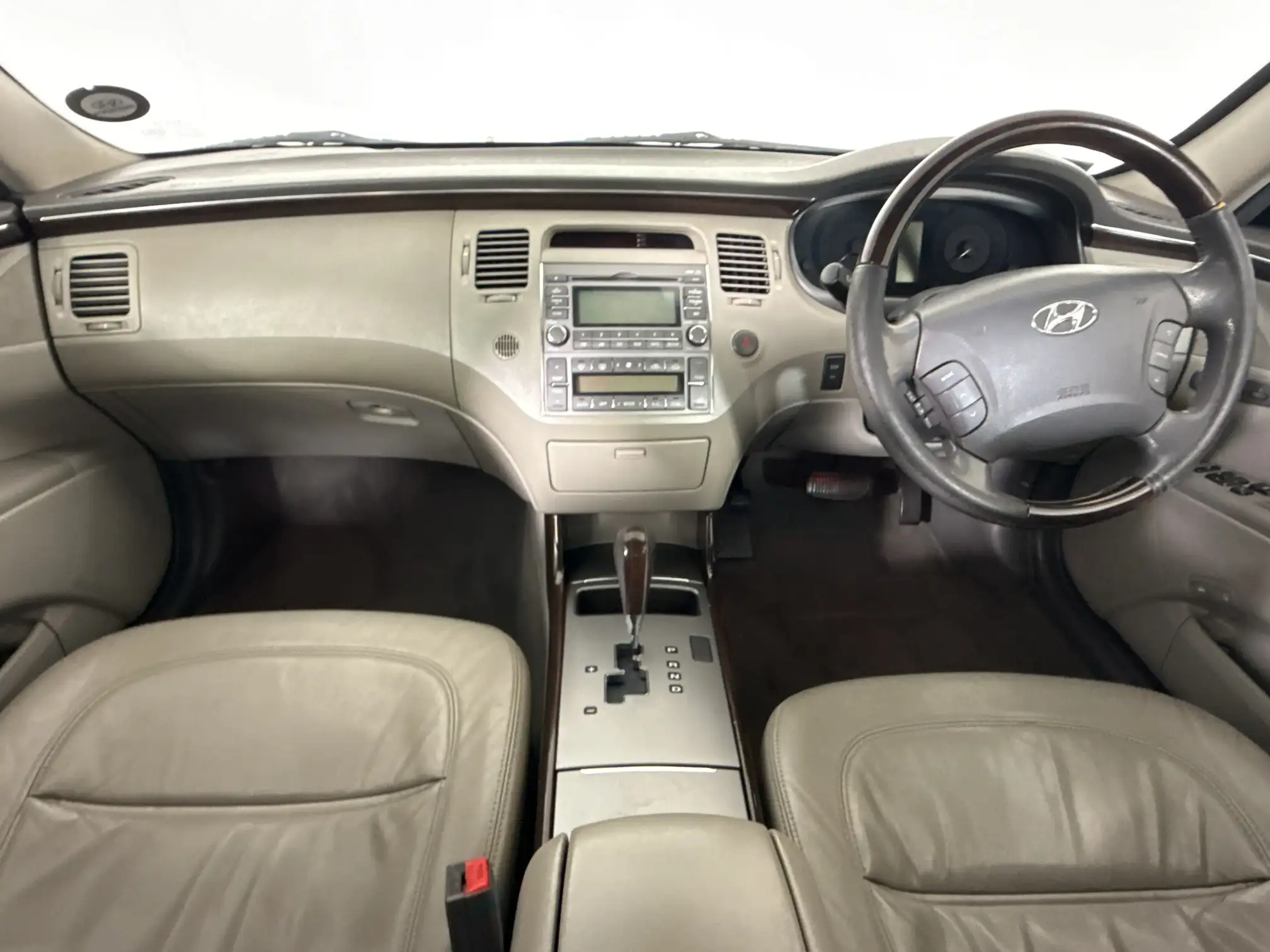 Hyundai Azera