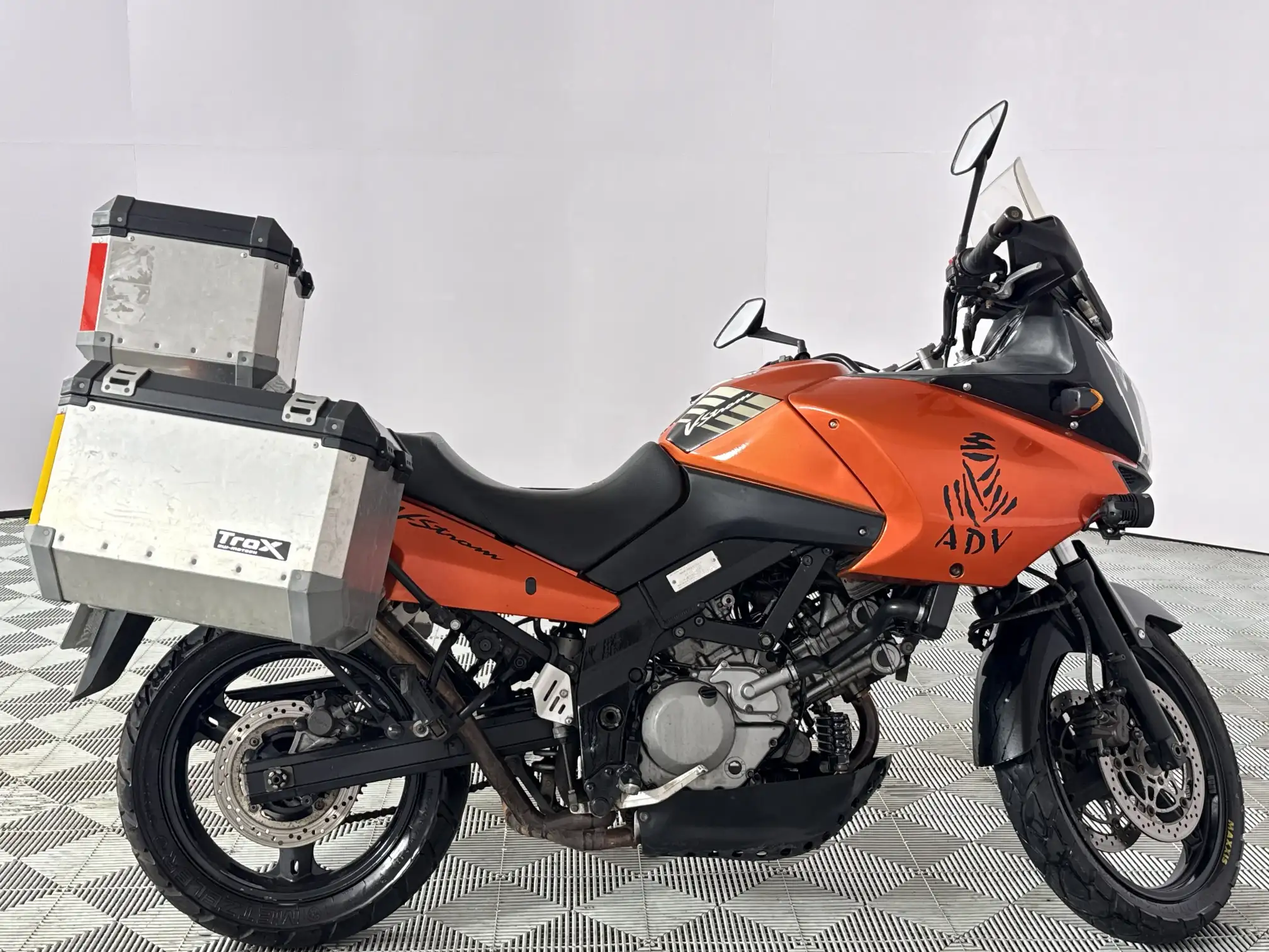 2004 Suzuki DL
