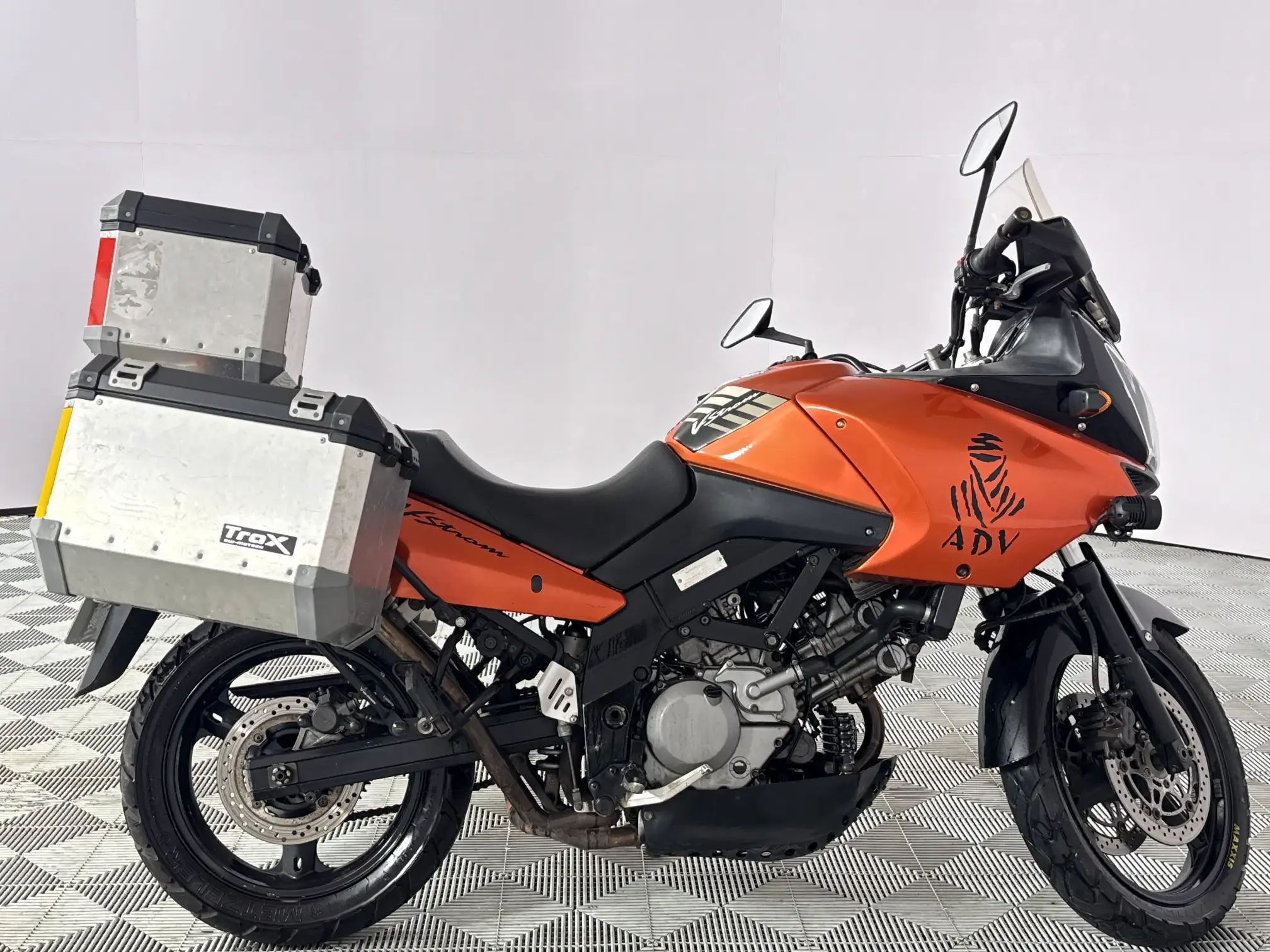 Suzuki DL