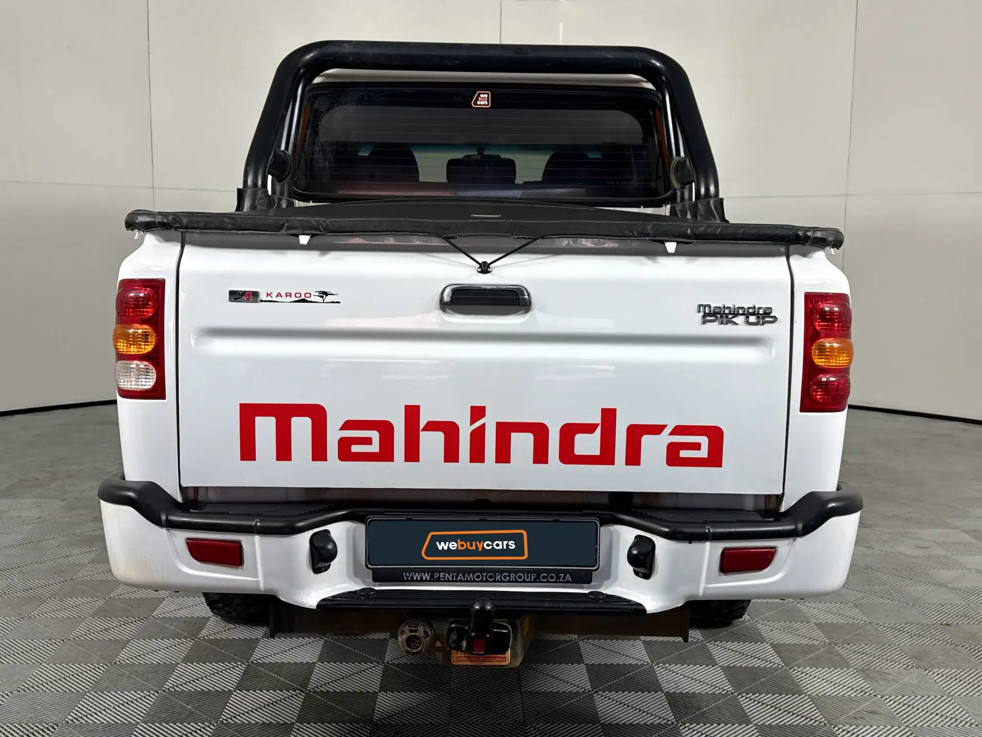 Mahindra PIK UP