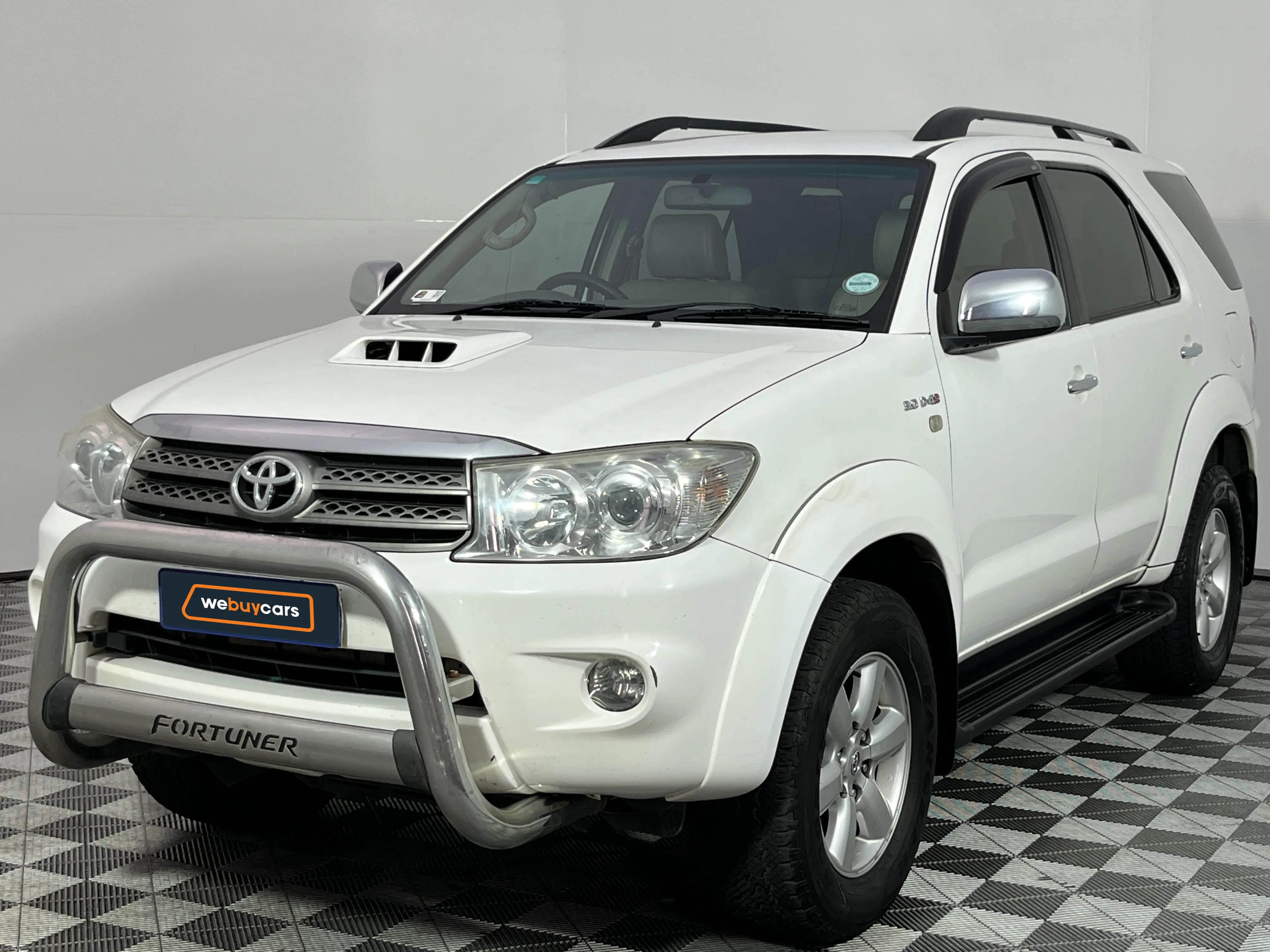 2010 Toyota Fortuner 3.0d-4d R/B Auto