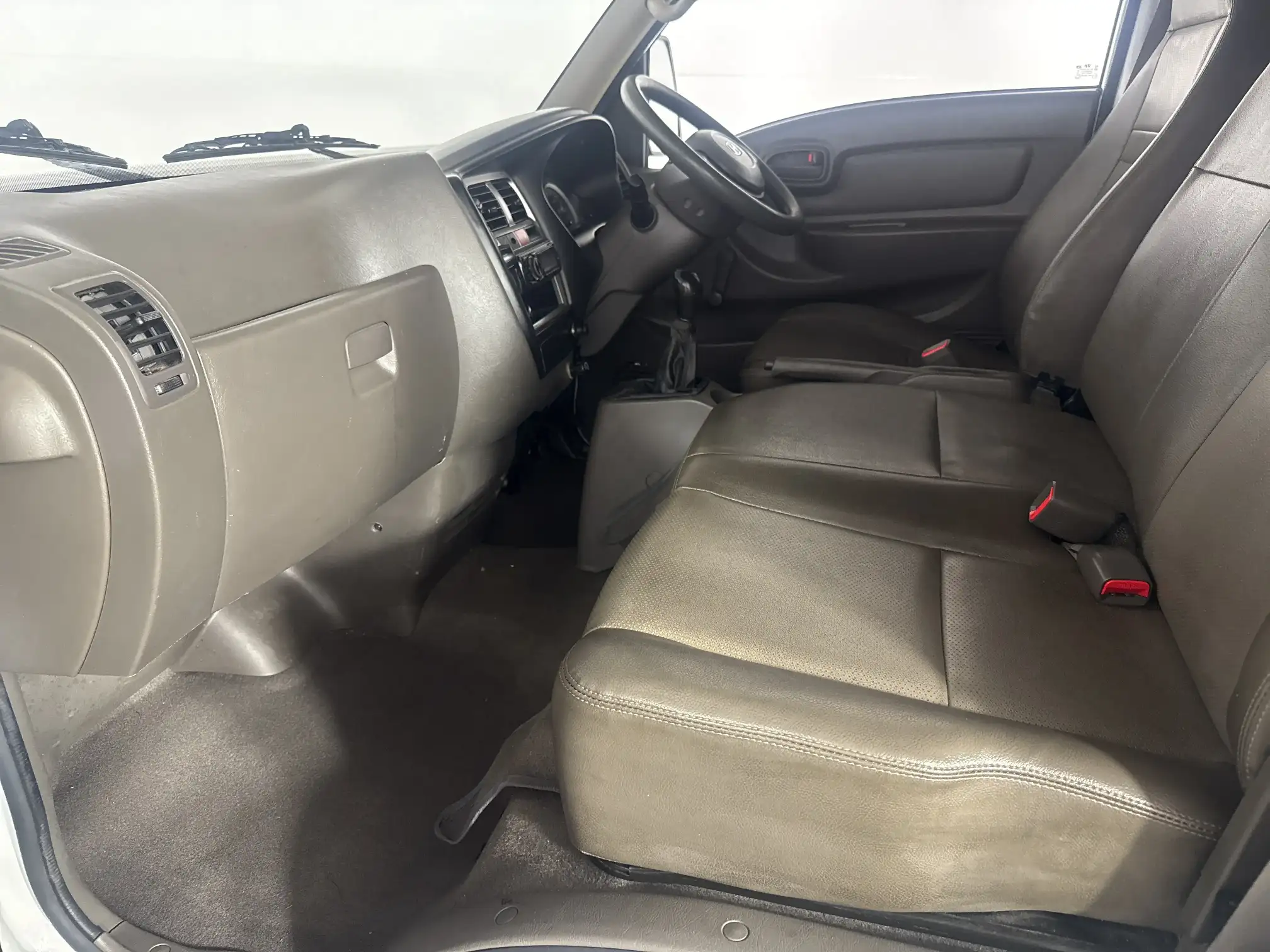 Hyundai H100