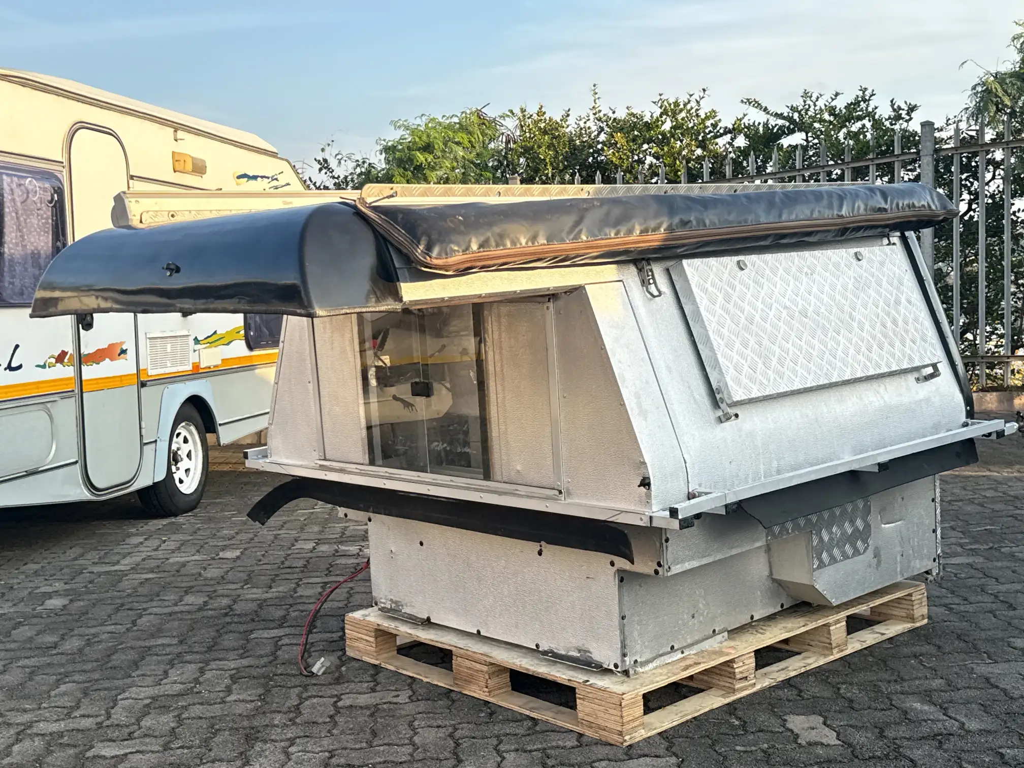 2000 AHA Canopy