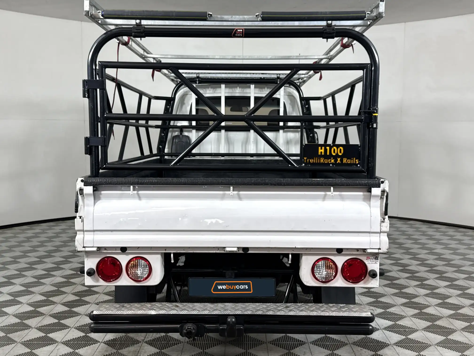 KIA K 2700