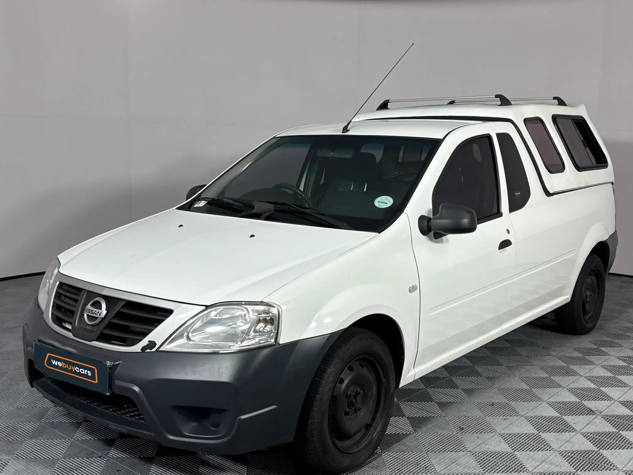 2015 Nissan NP200