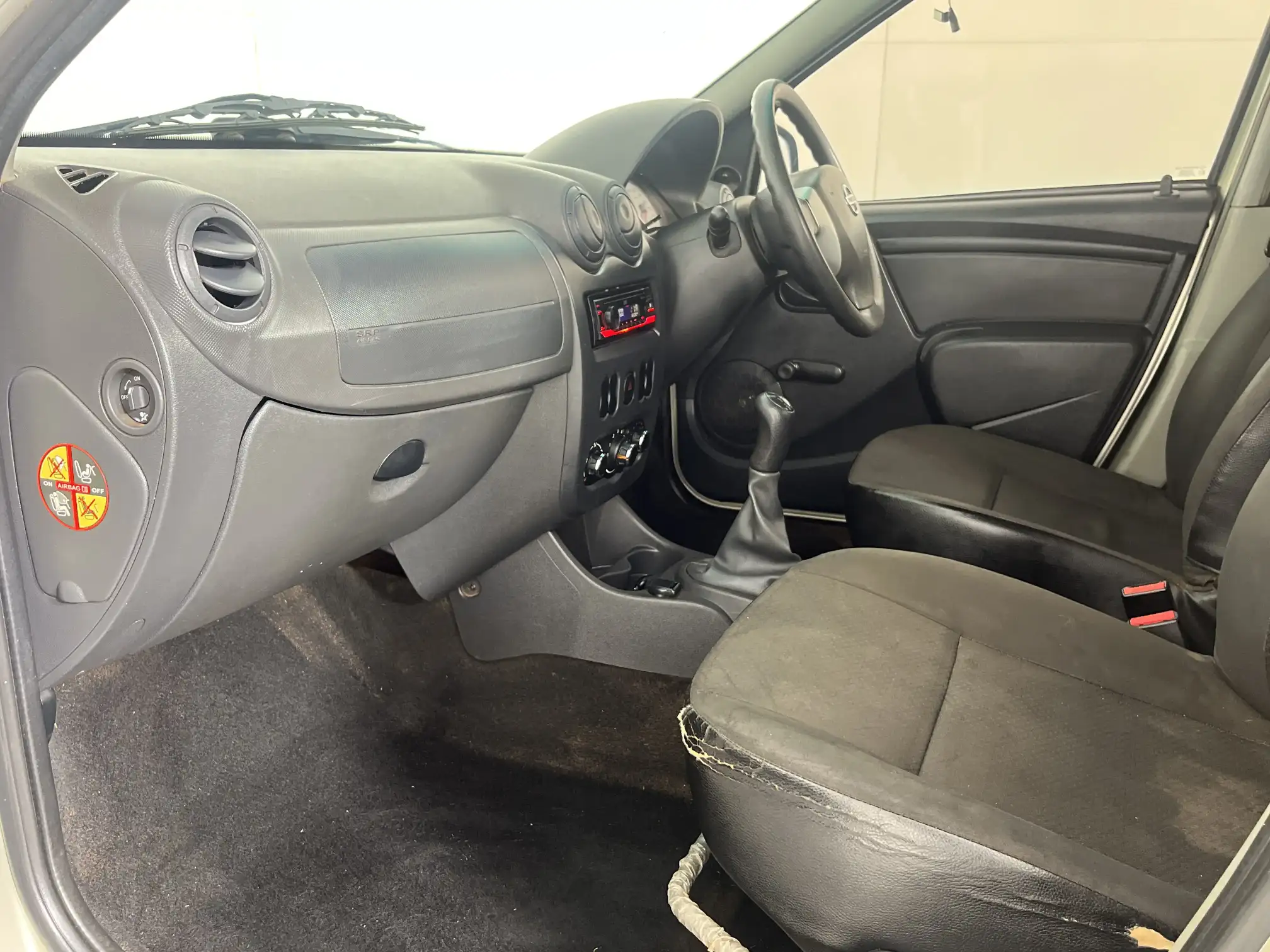 Nissan NP200