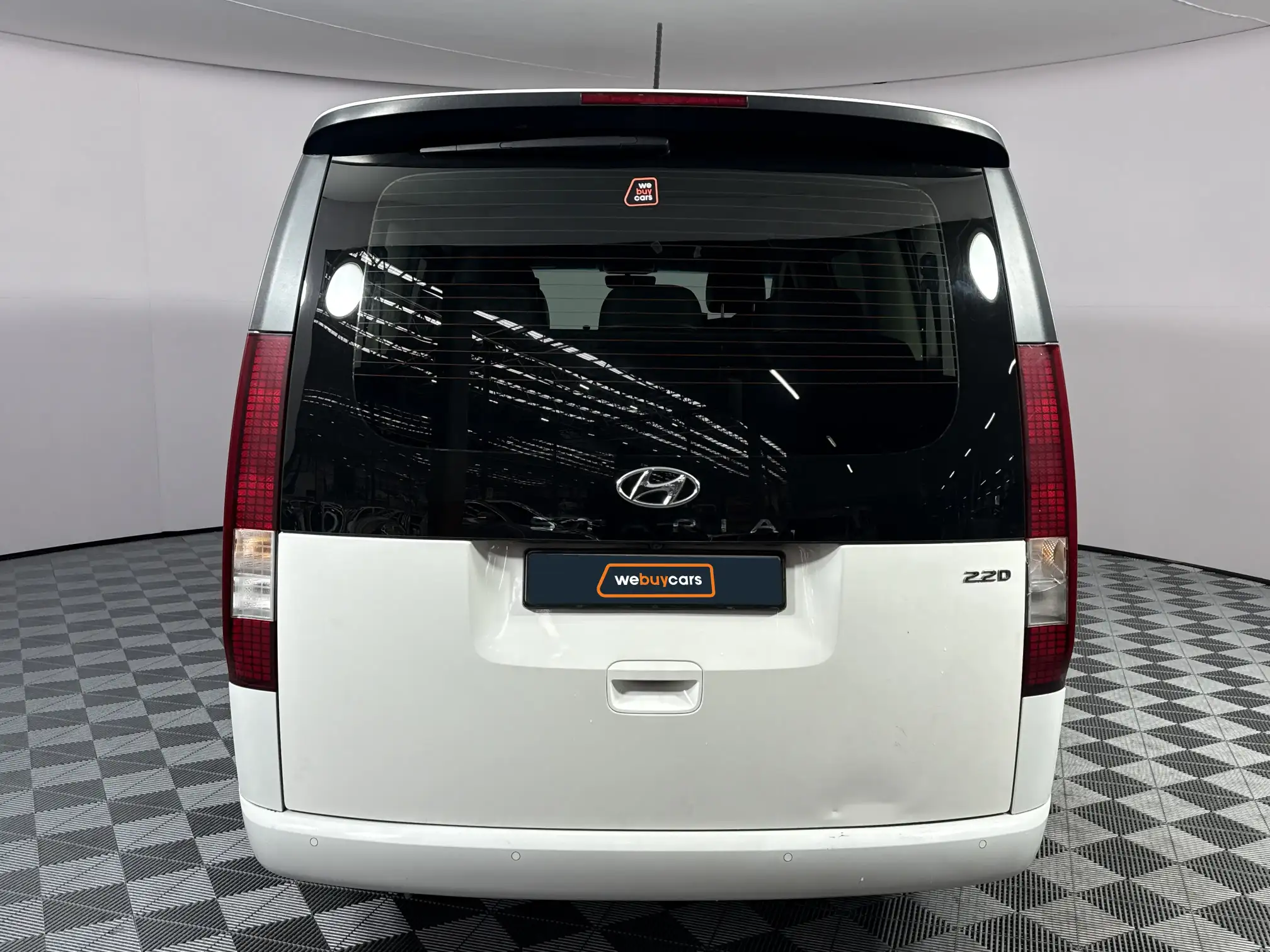 Hyundai Staria