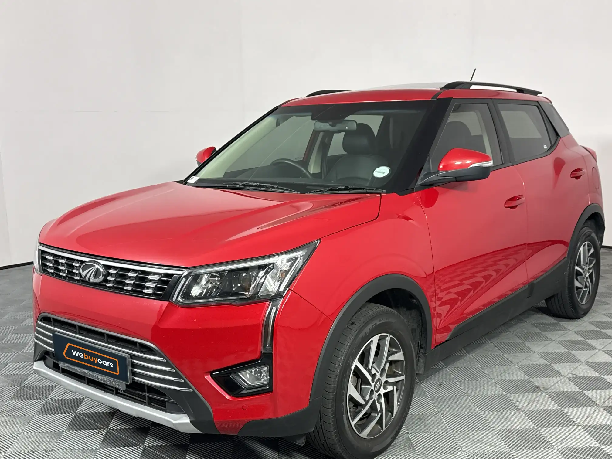 2022 Mahindra Xuv300