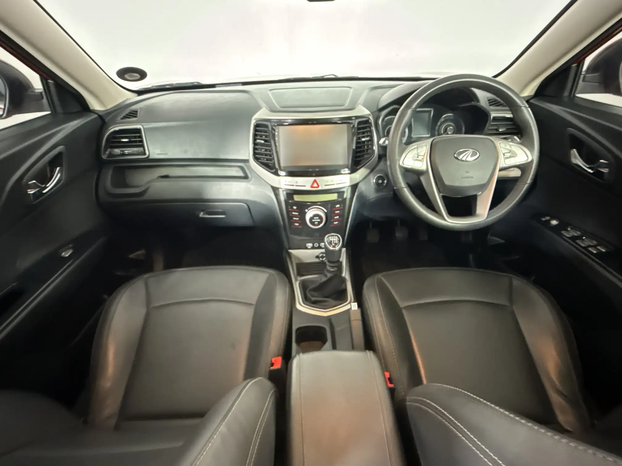 Mahindra Xuv300