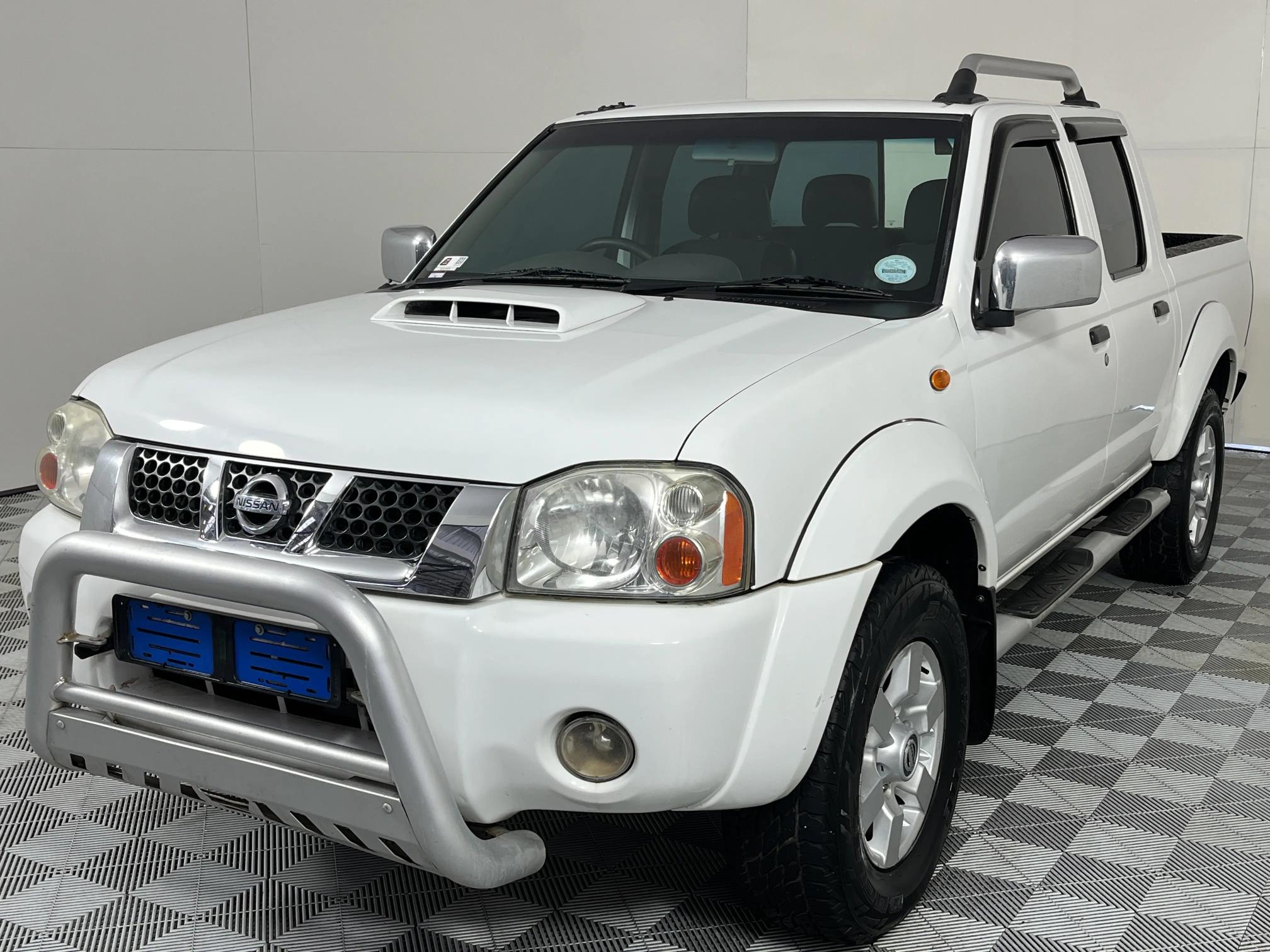 Nissan Hardbody NP300 2.5 TDi Hi-Rider Double Cab