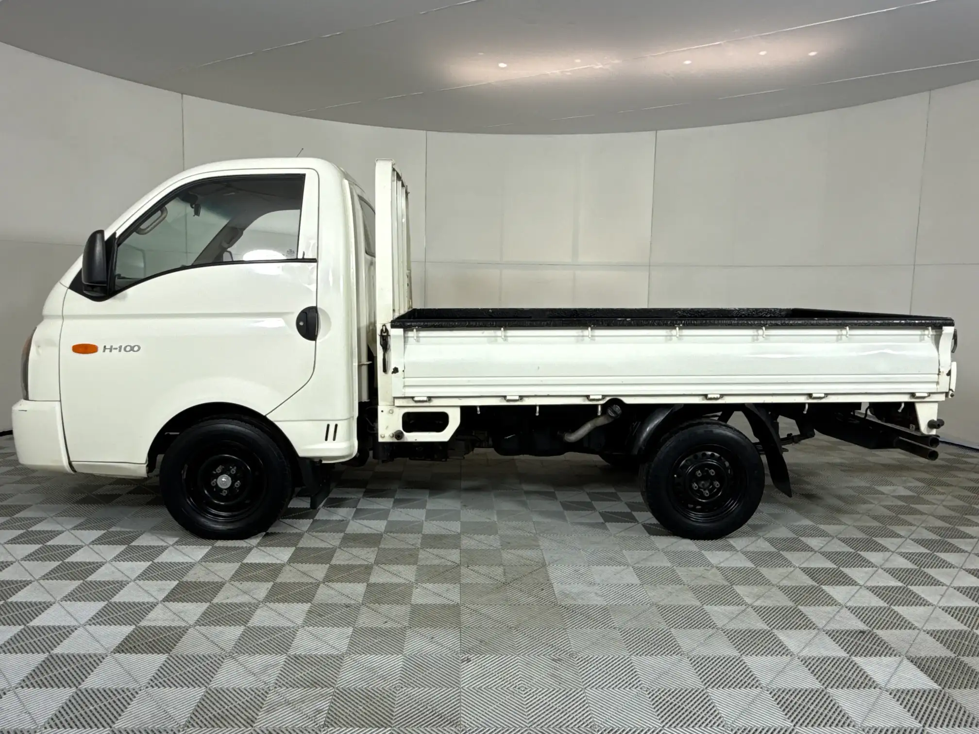 Hyundai H100