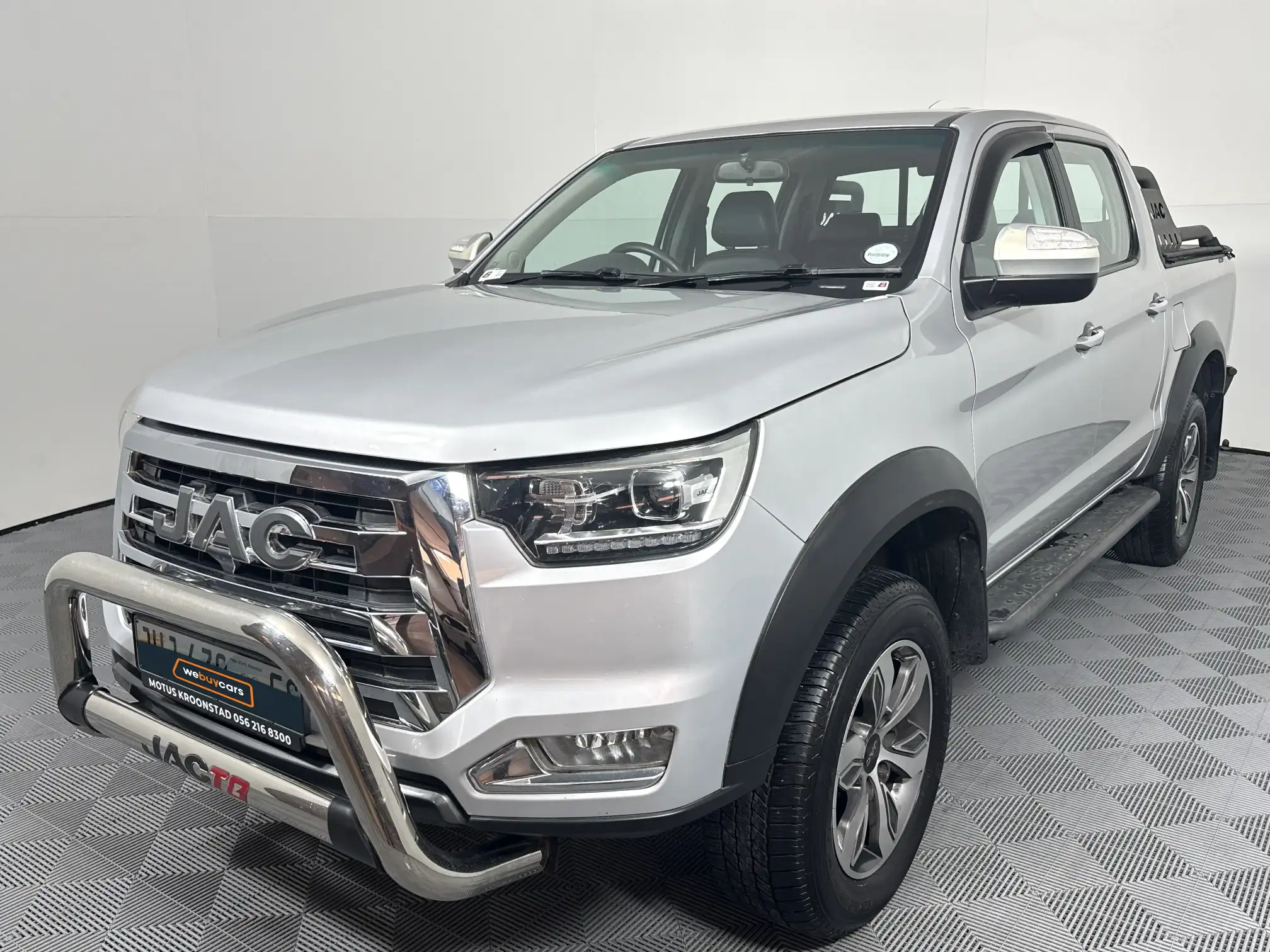 2021 JAC T8