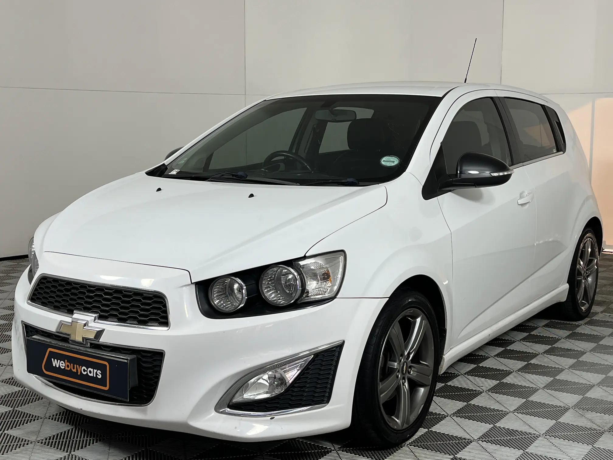 2015 Chevrolet Sonic 1.4T RS 5-Door