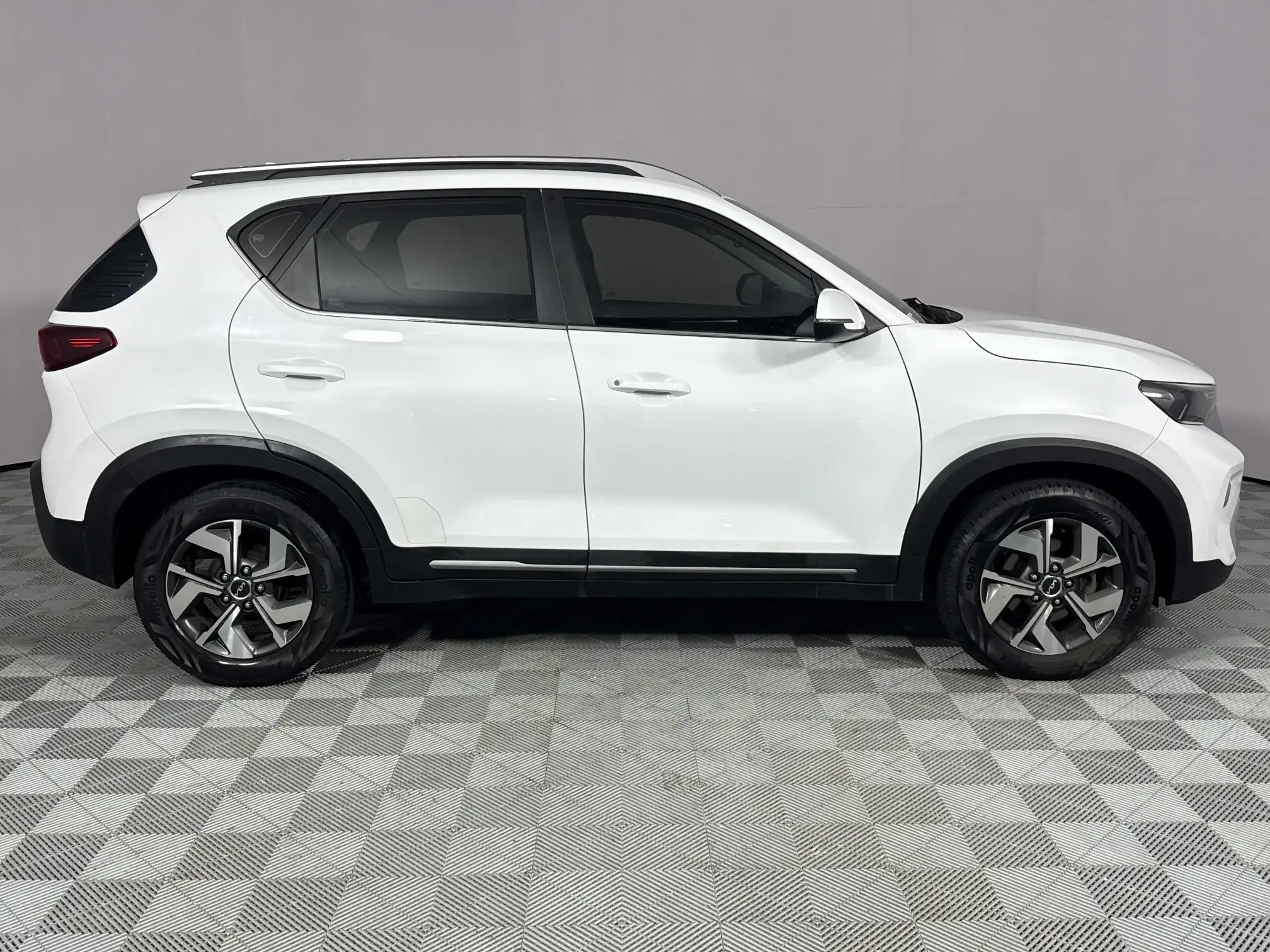 KIA Sonet