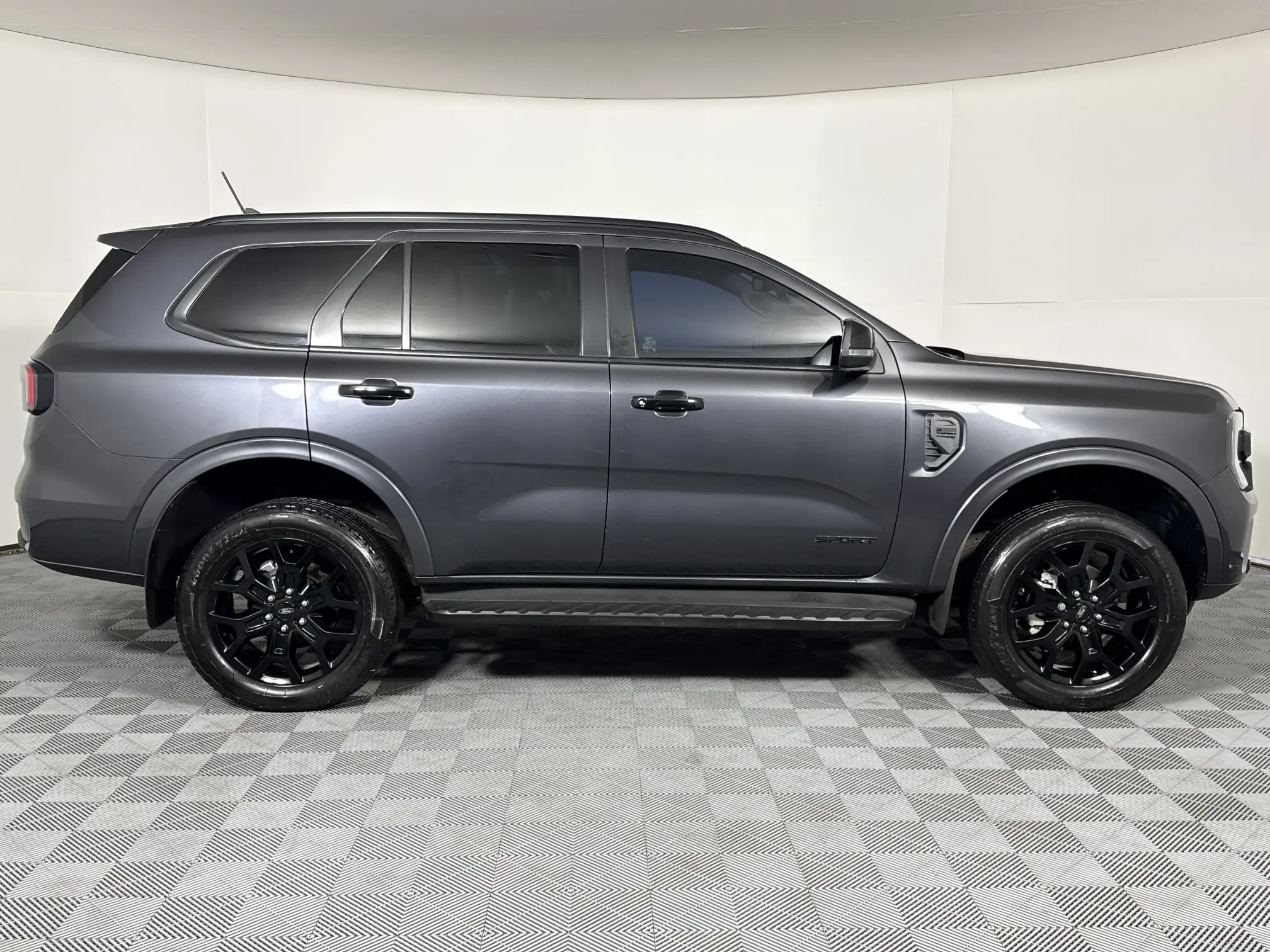 Ford Everest