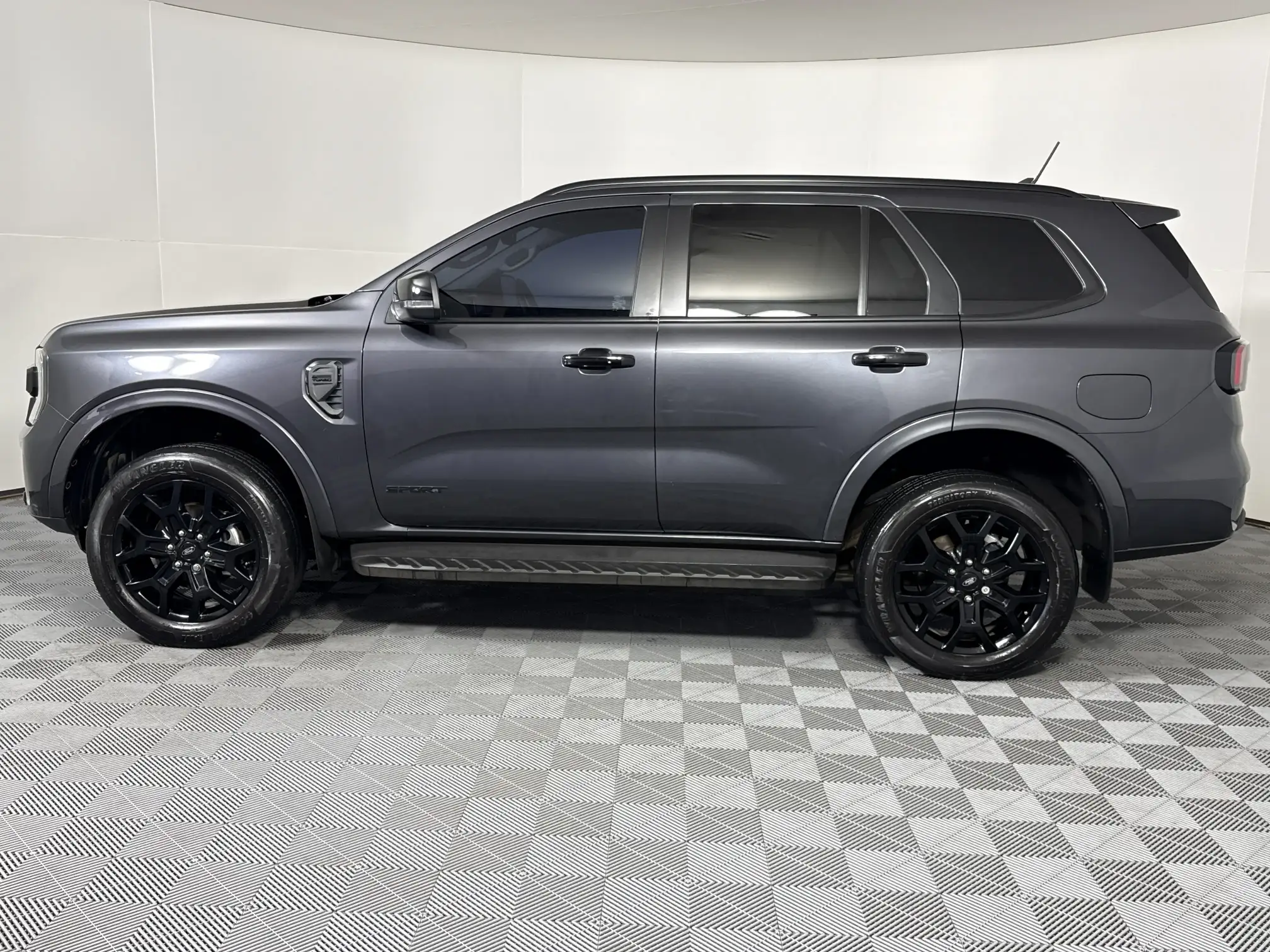 Ford Everest