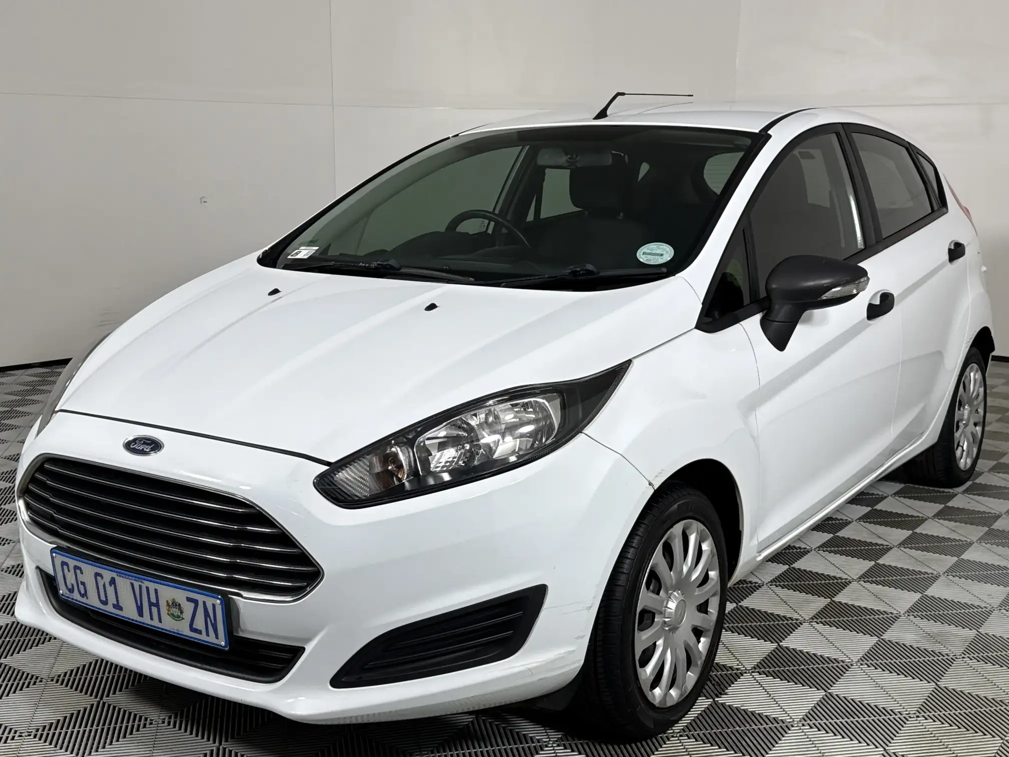 2015 Ford Fiesta