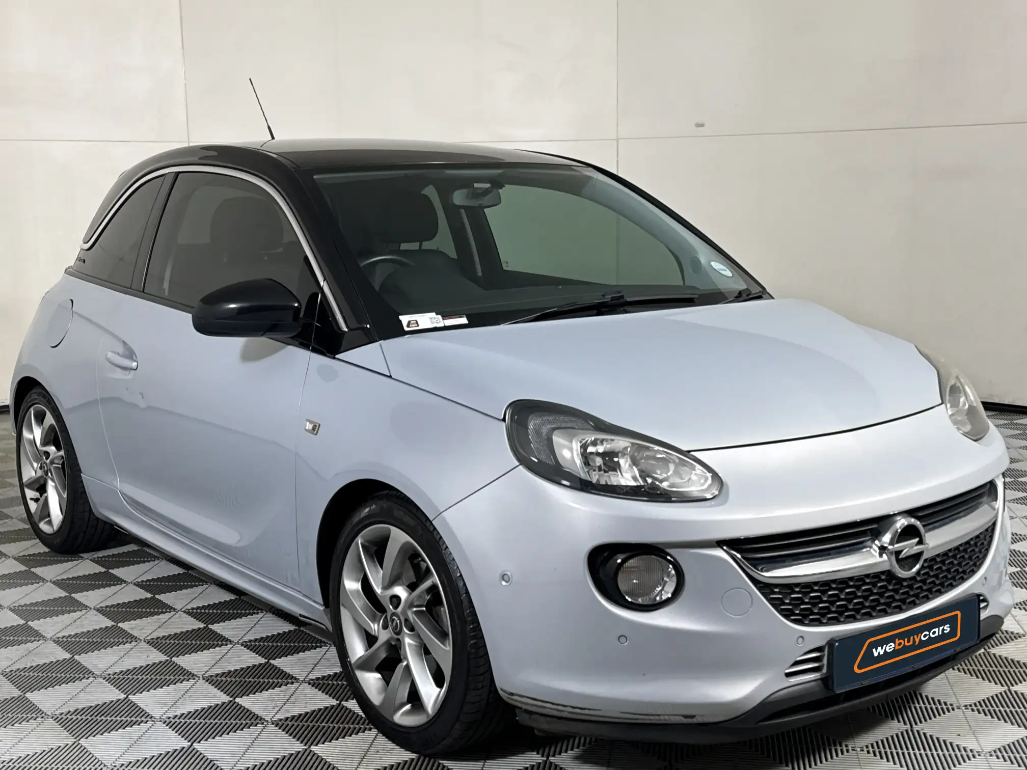 Opel Adam