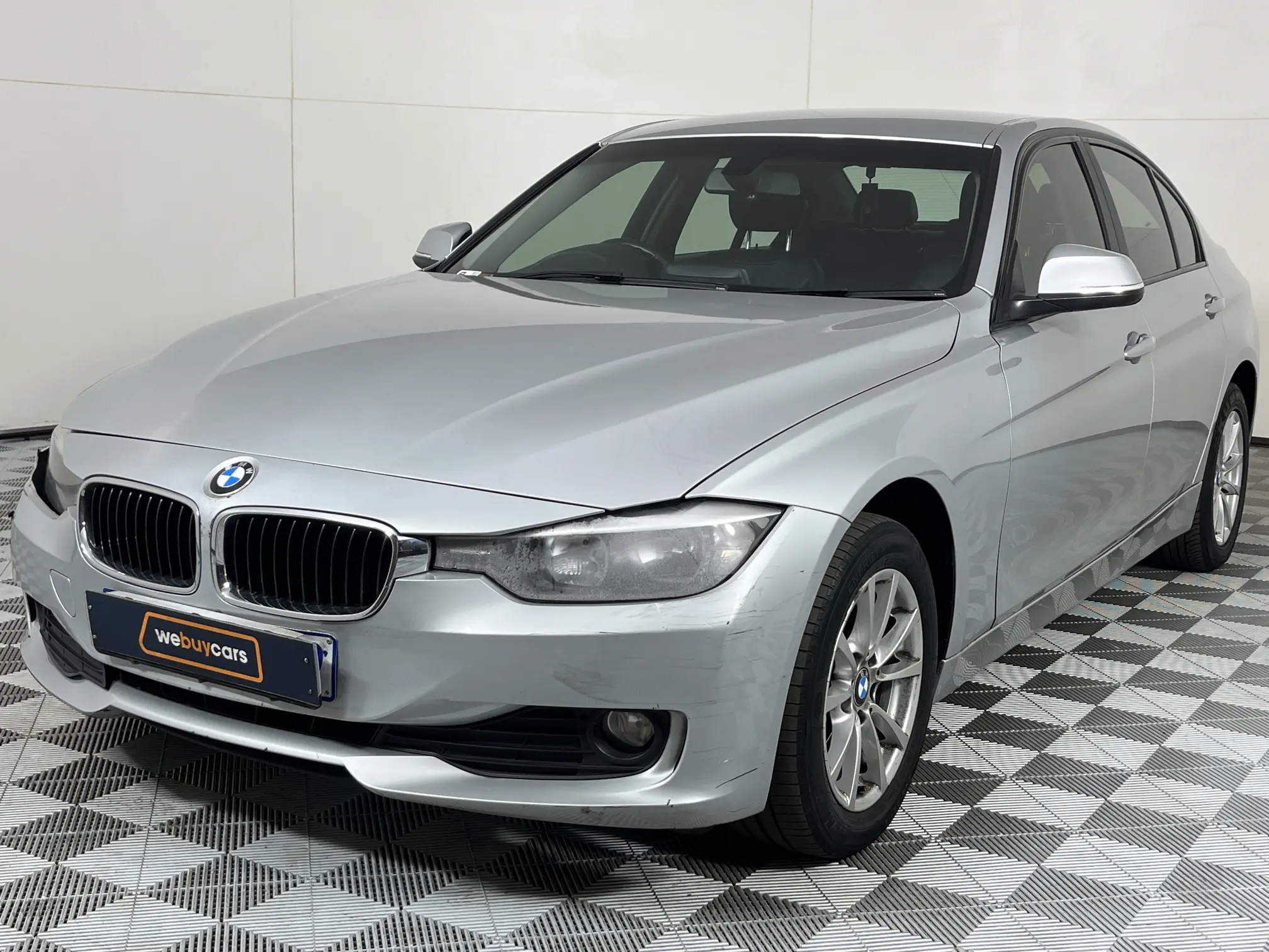 2015 BMW 3 Series 316i Auto (F30)