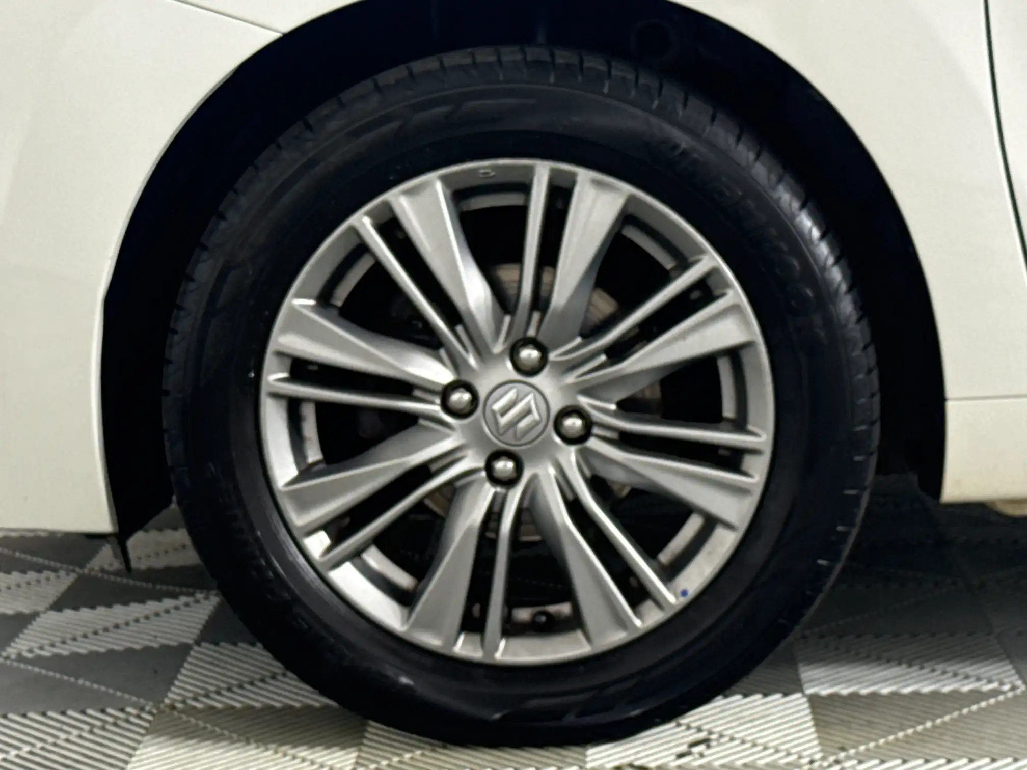 Suzuki Baleno