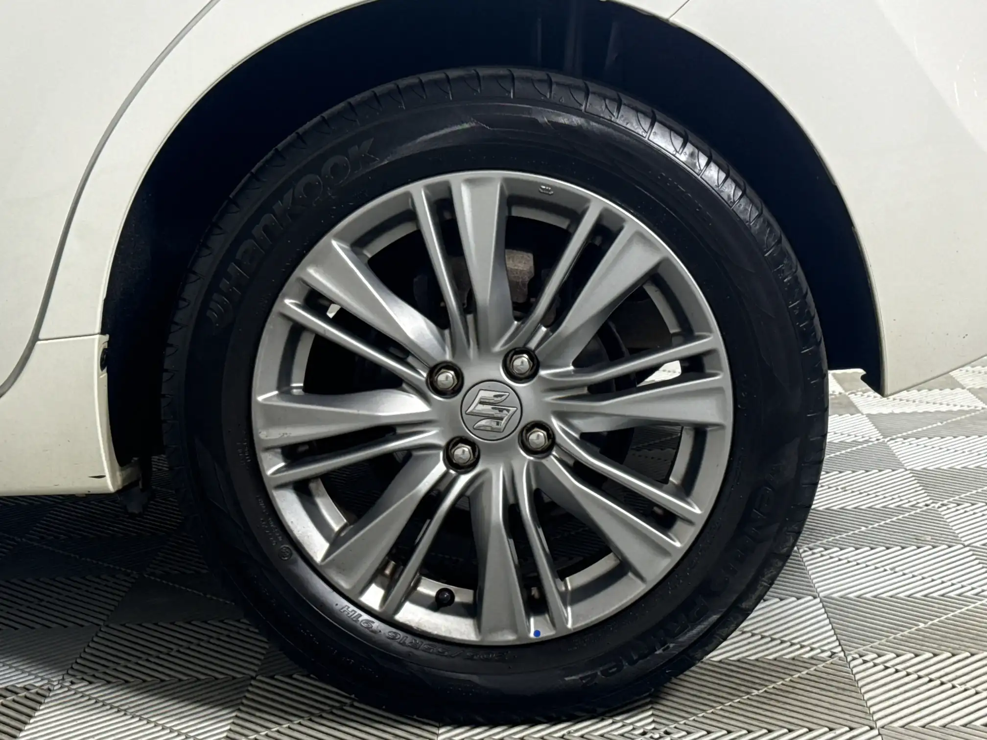 Suzuki Baleno