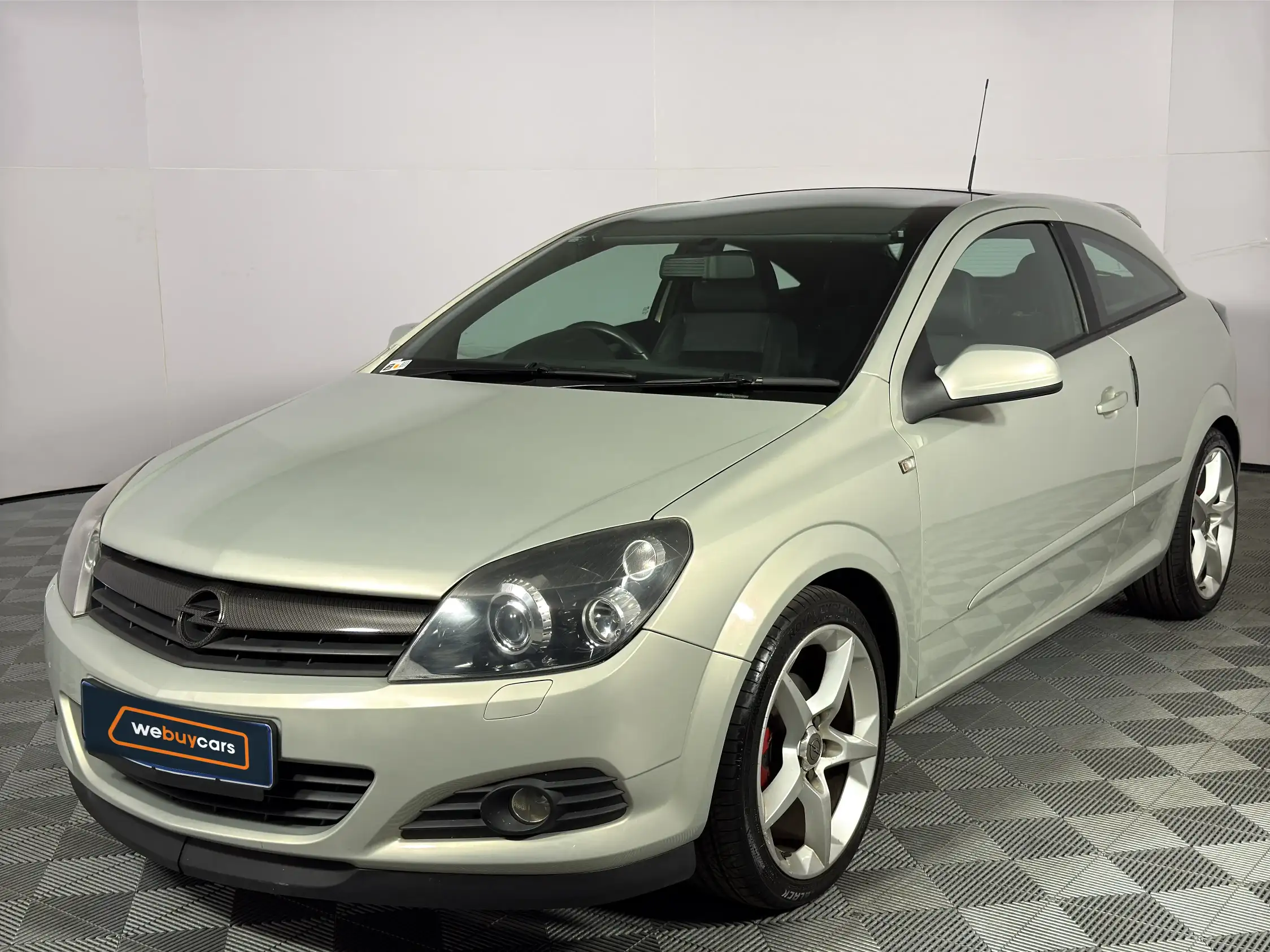 We Buy Cars | 2006 Opel Astra — Stock Number 633F03160