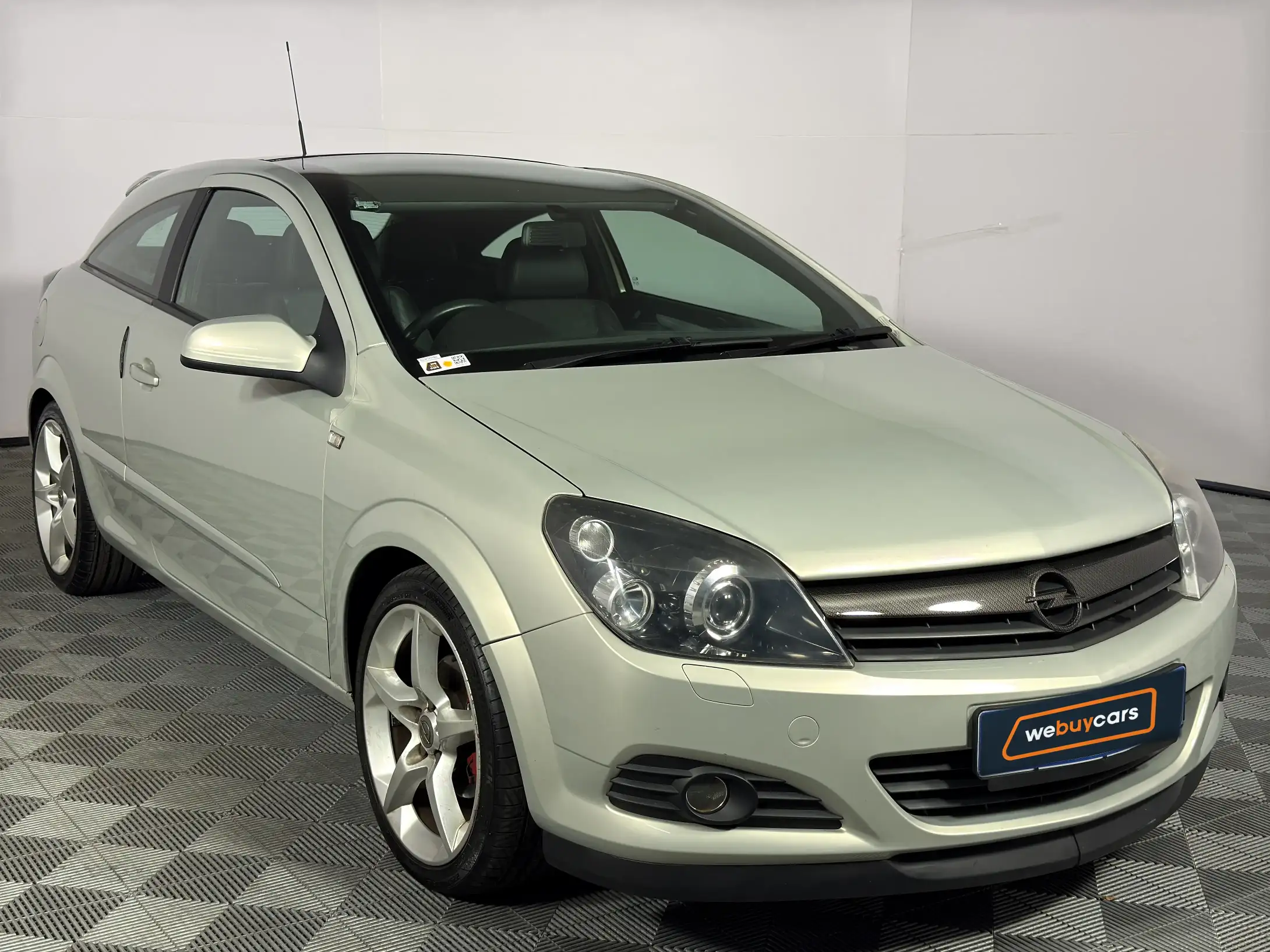 We Buy Cars | 2006 Opel Astra — Stock Number 633F03160