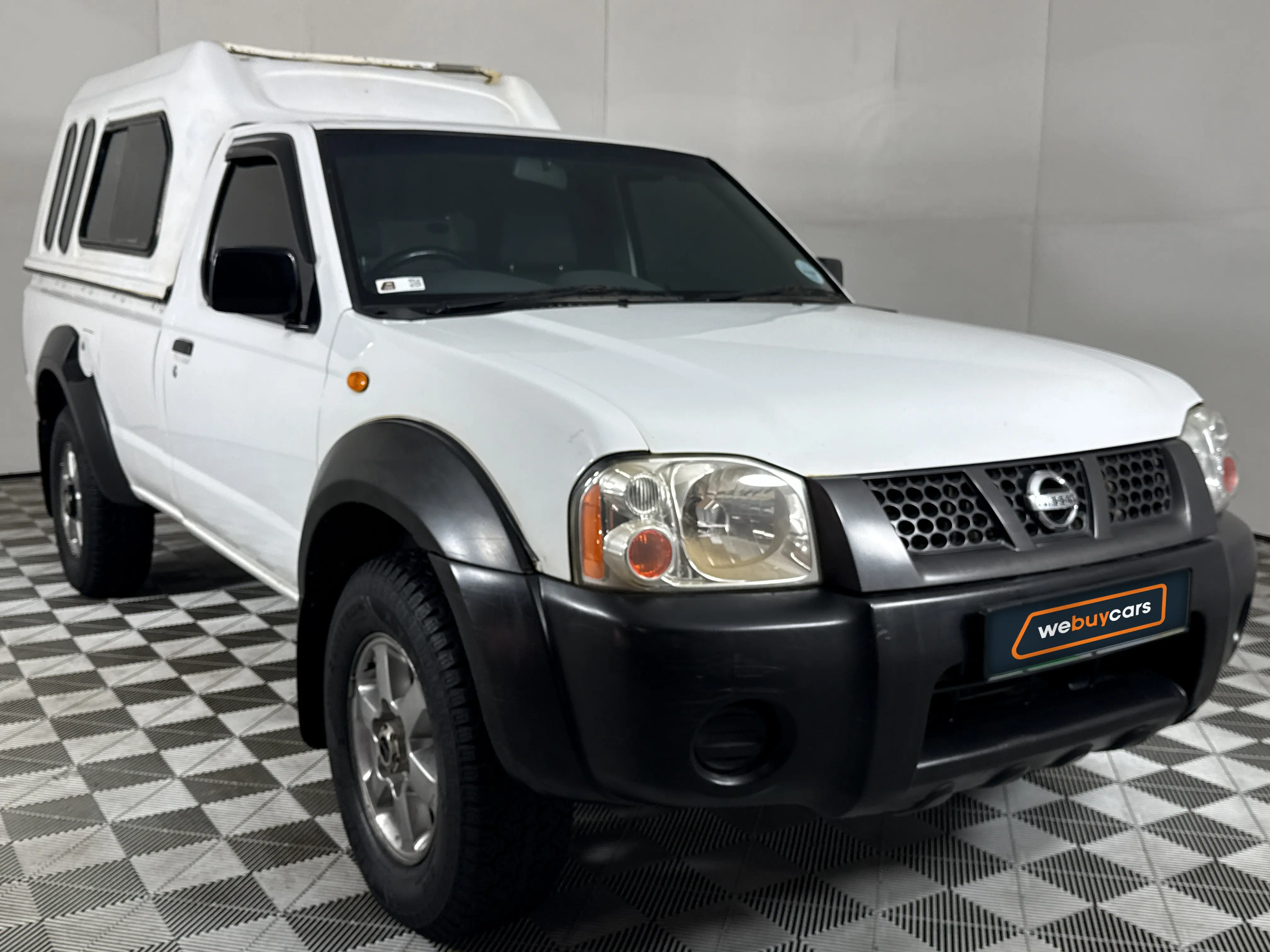 2017 Nissan Hardbody Np300 2.4i LWB 4x4 Pick Up Single Cab, photo 3