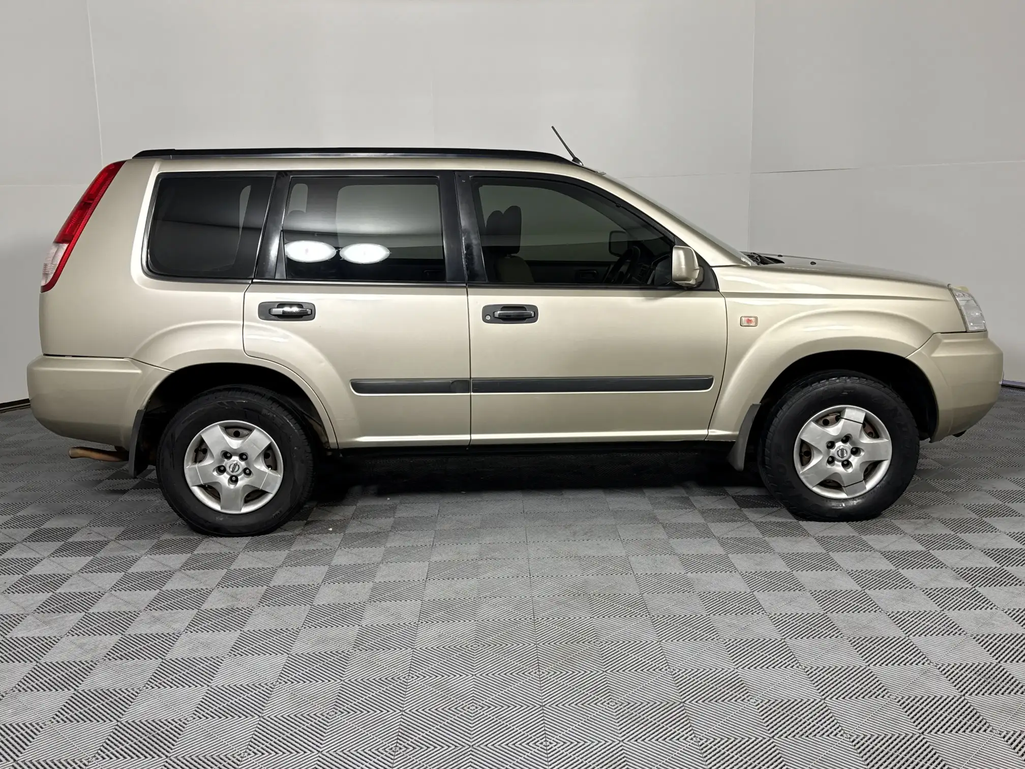 Nissan X Trail