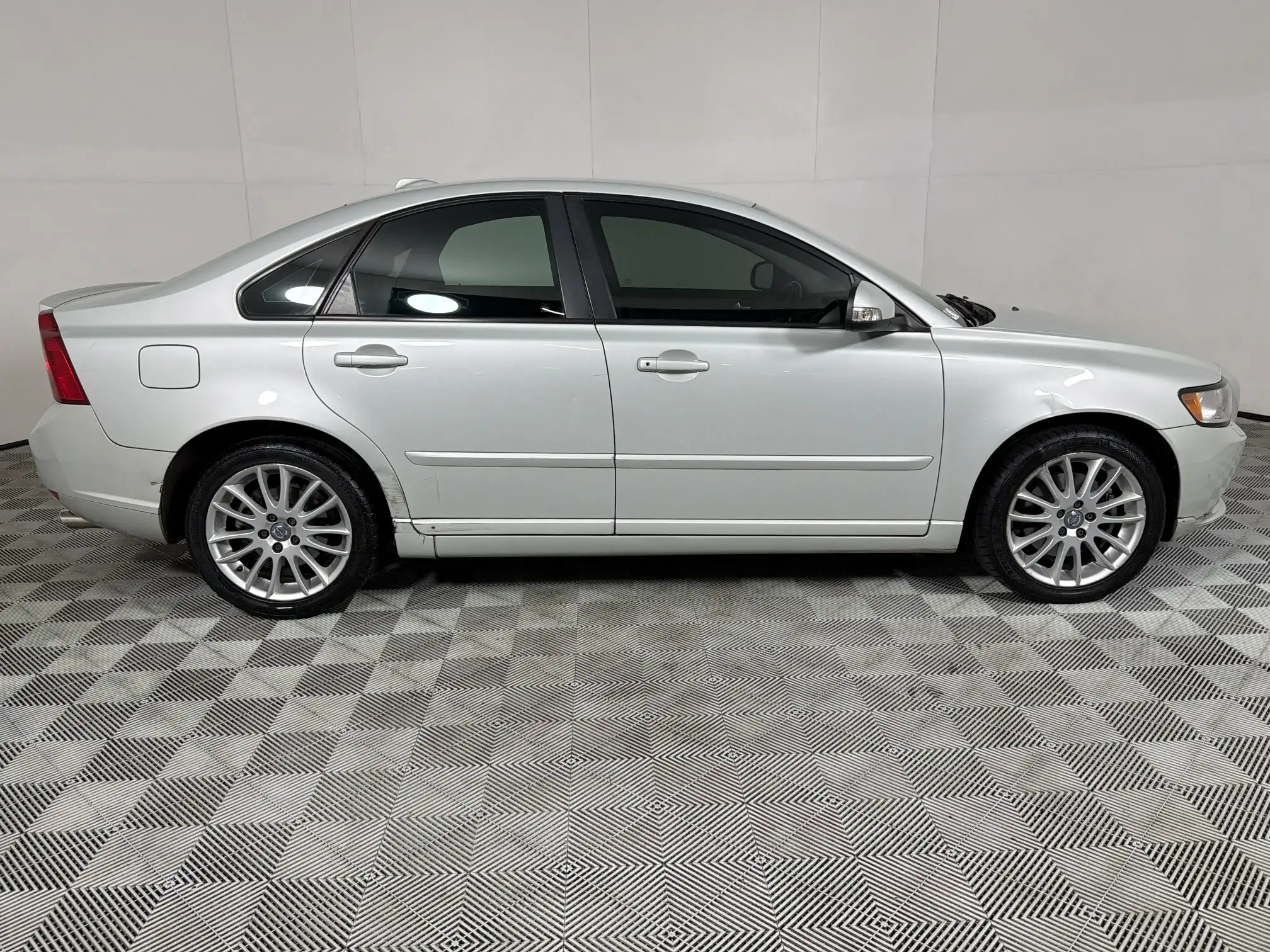 Volvo S40