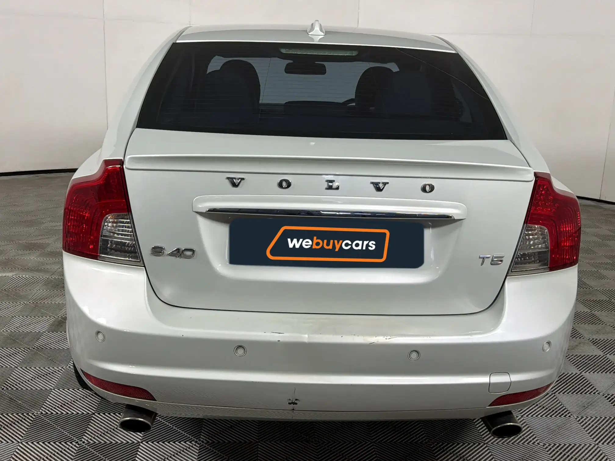 Volvo S40