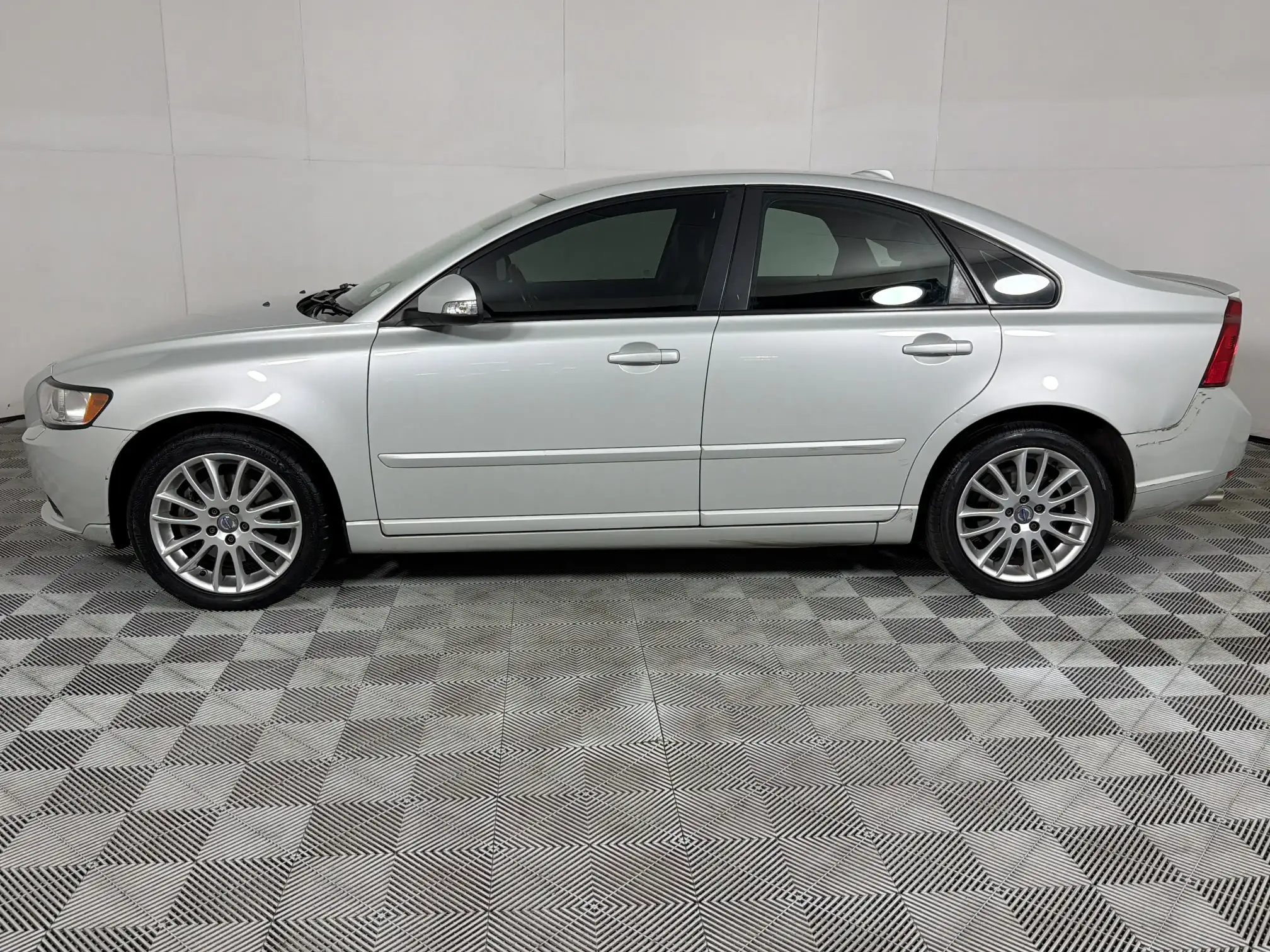 Volvo S40