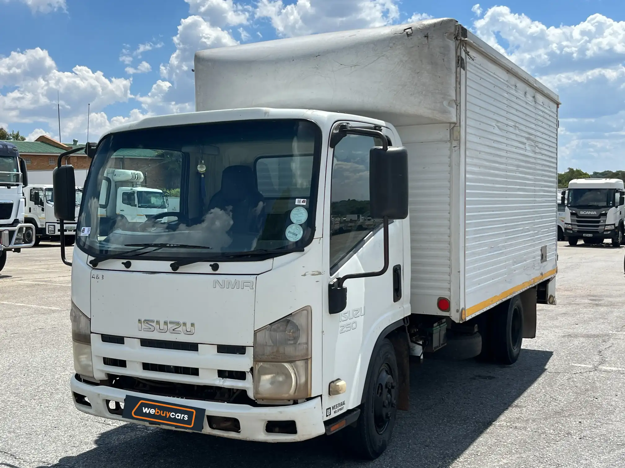 2013 Isuzu NMR