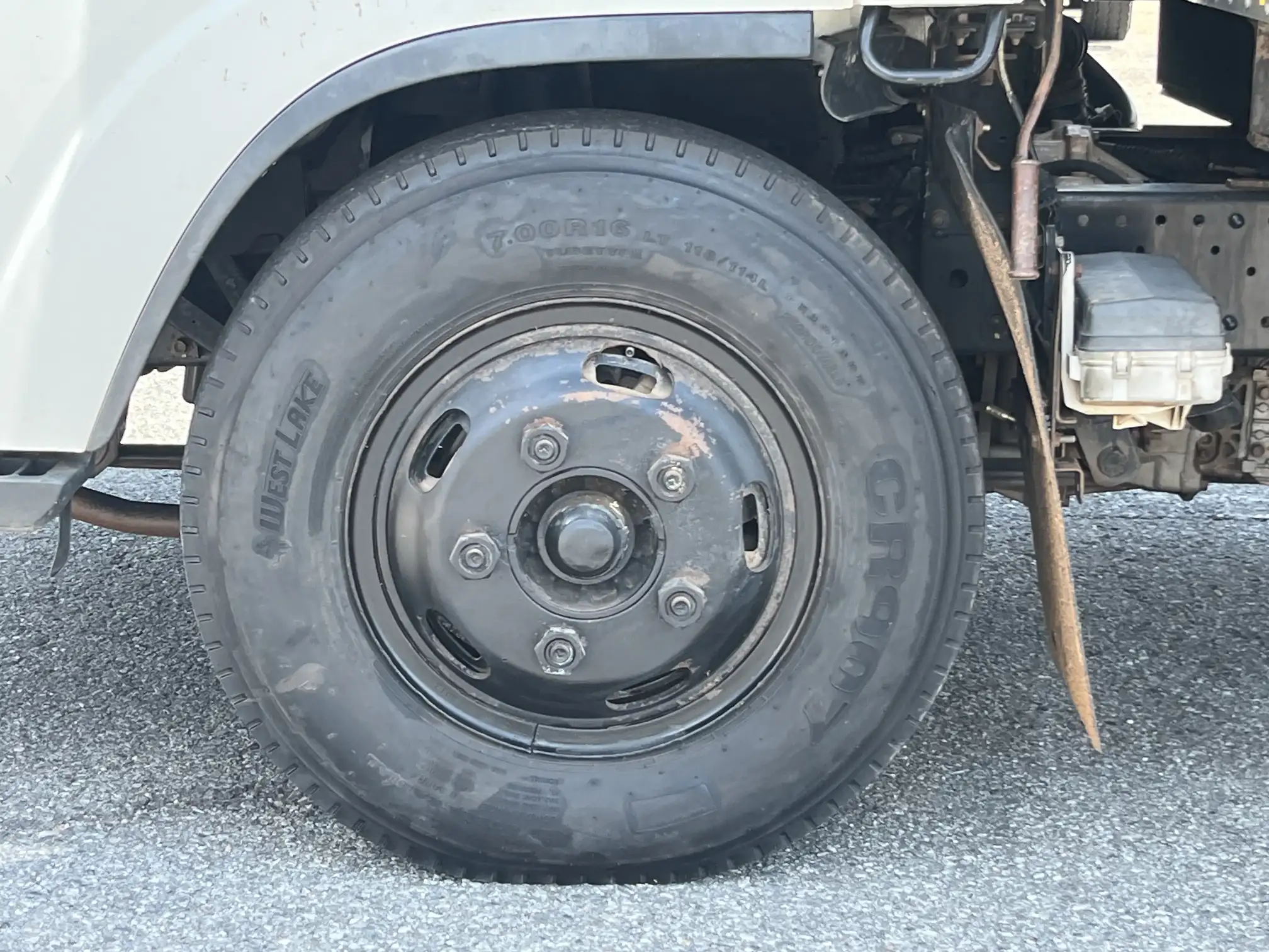 Isuzu NMR