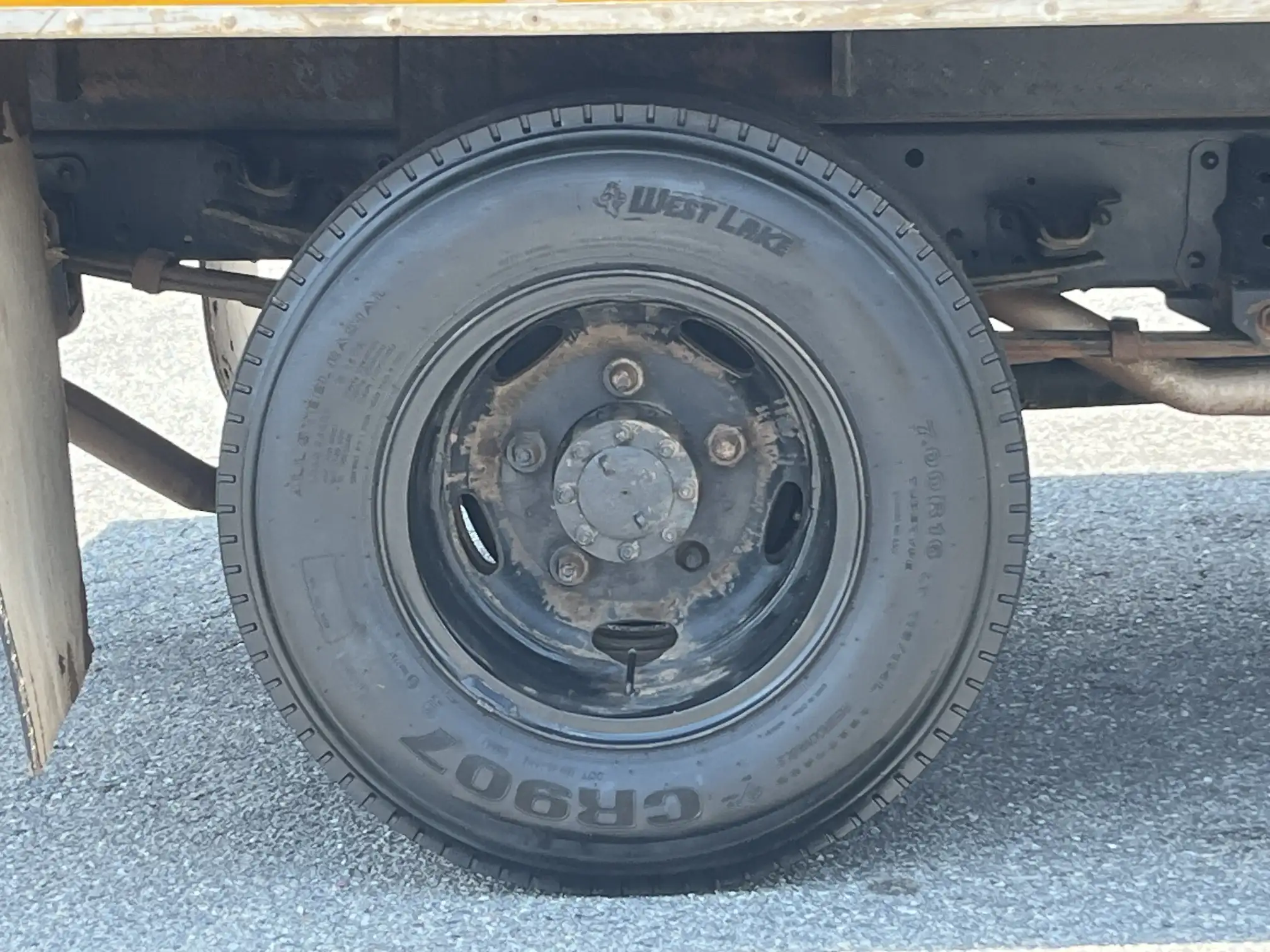 Isuzu NMR