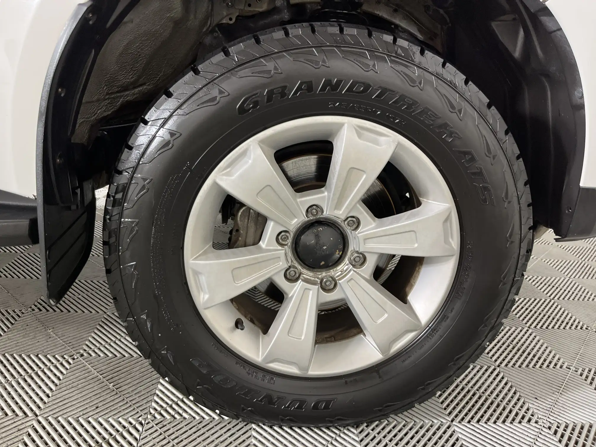 JAC T6