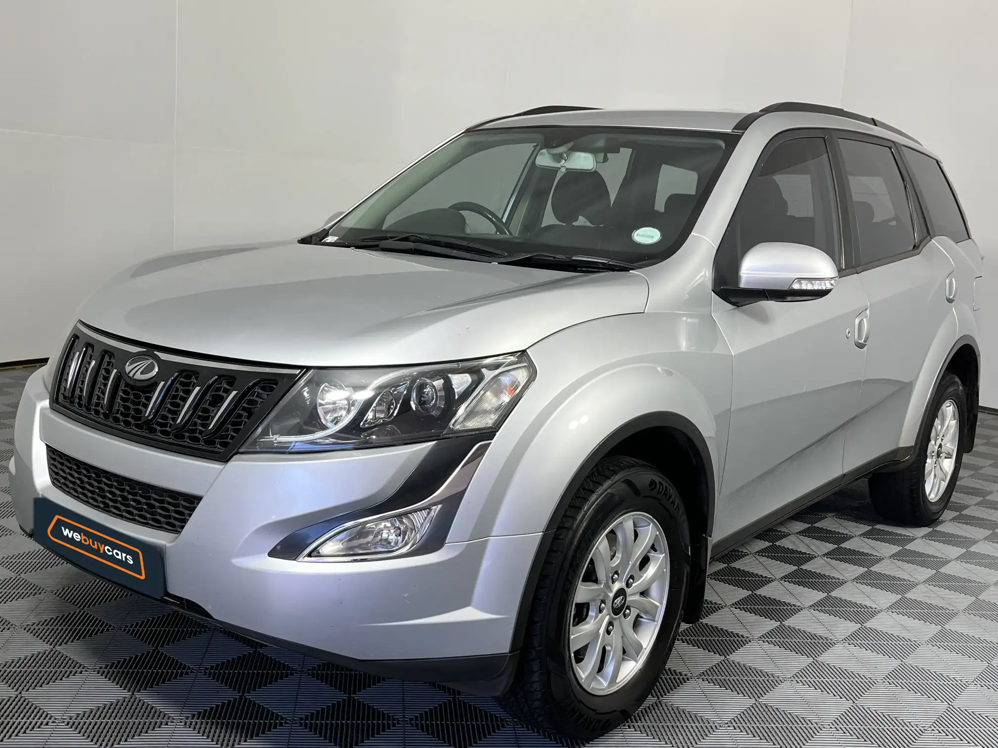 2018 Mahindra XUV