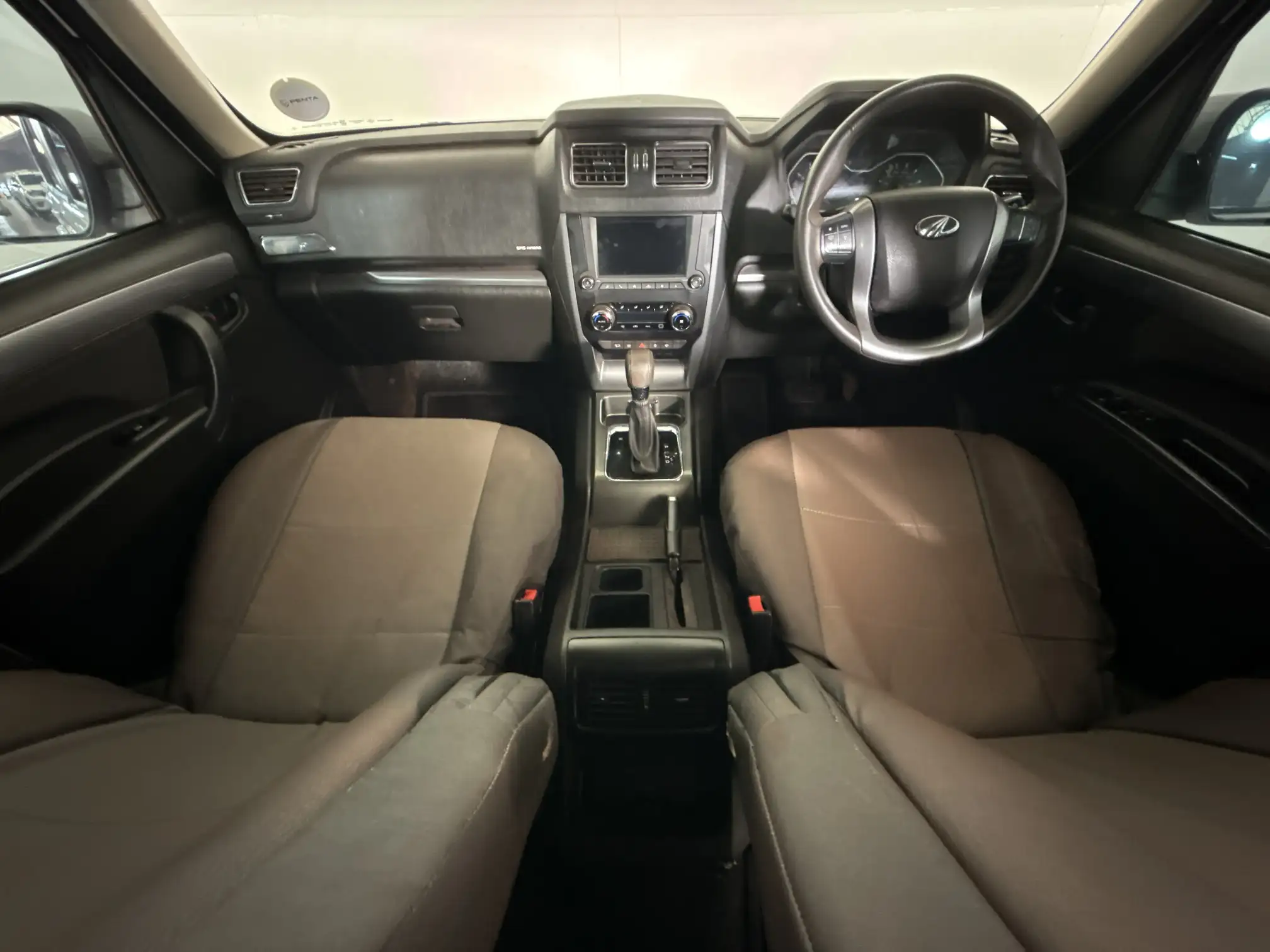 Mahindra PIK UP