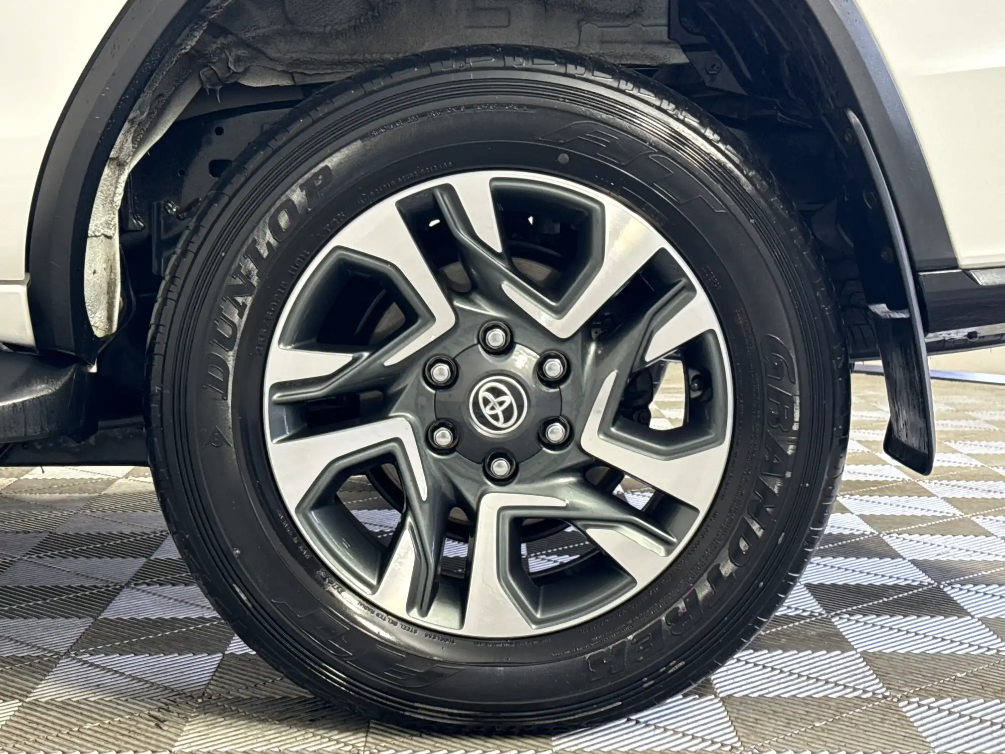 Toyota Fortuner
