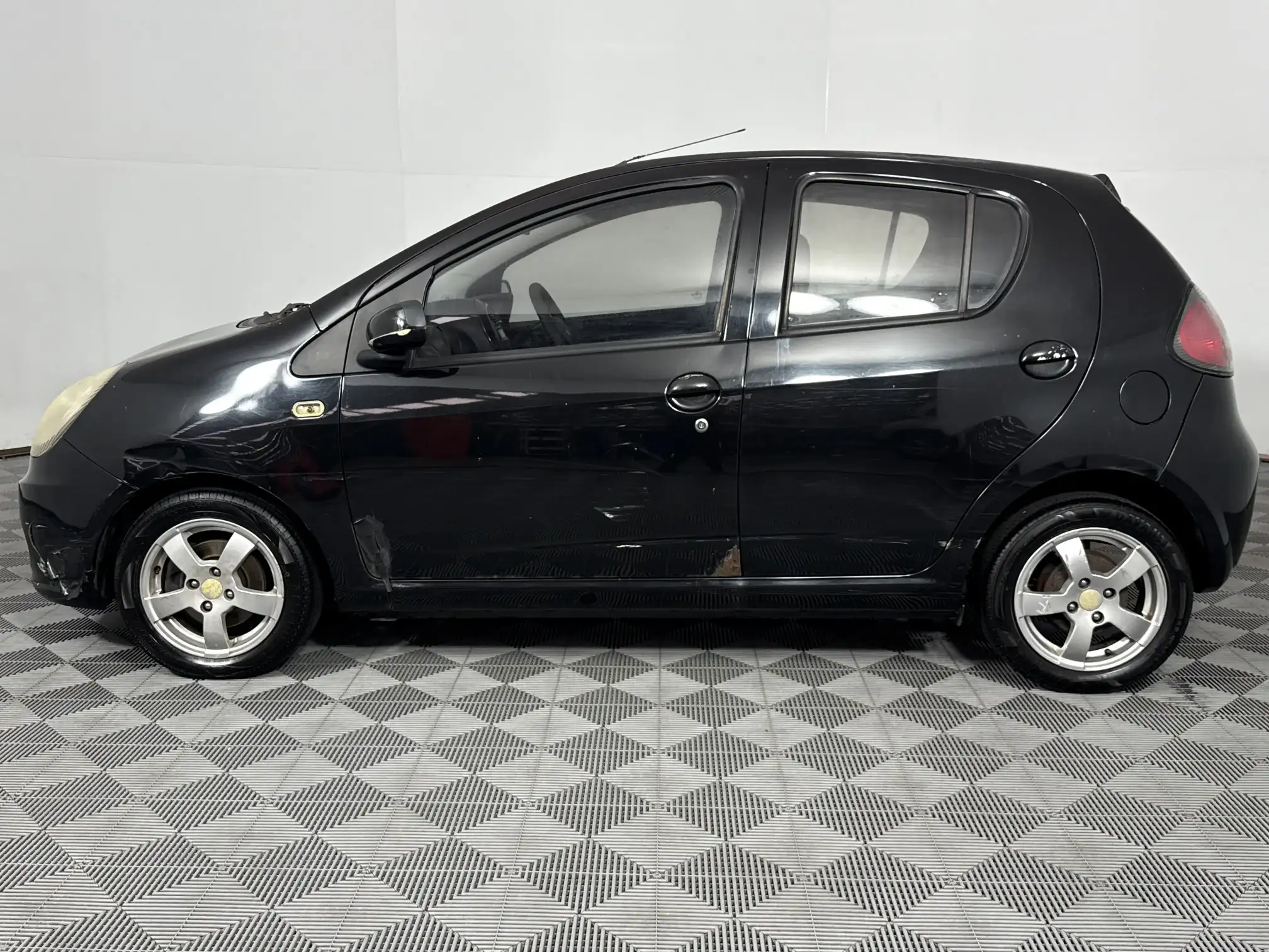 Geely LC