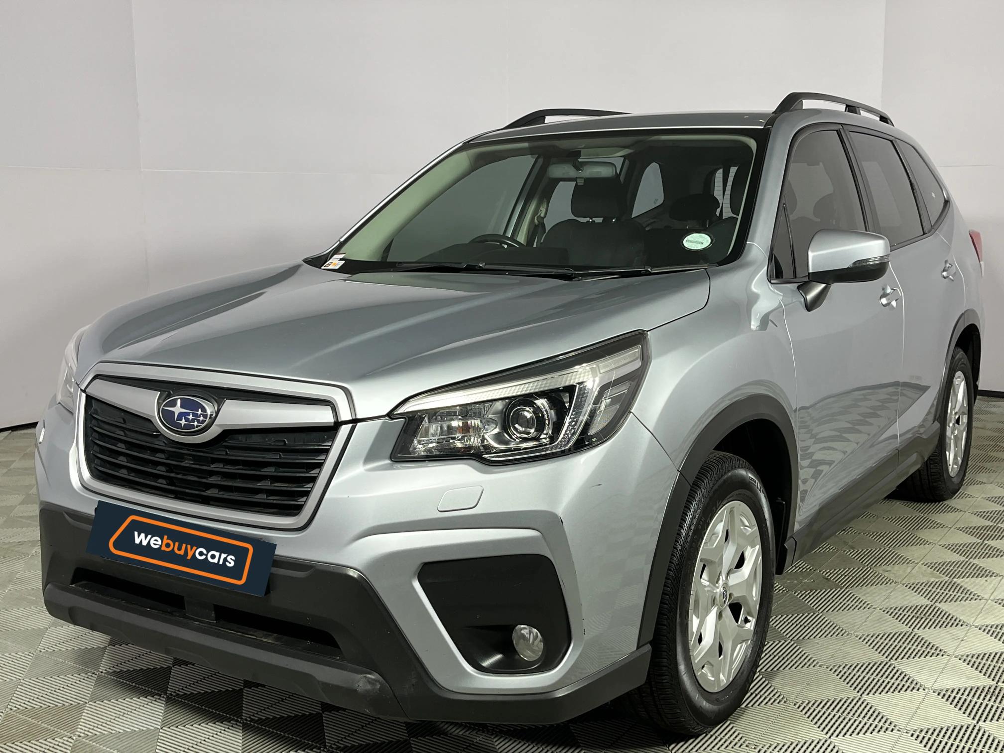 Subaru Forester 2.0i CVT