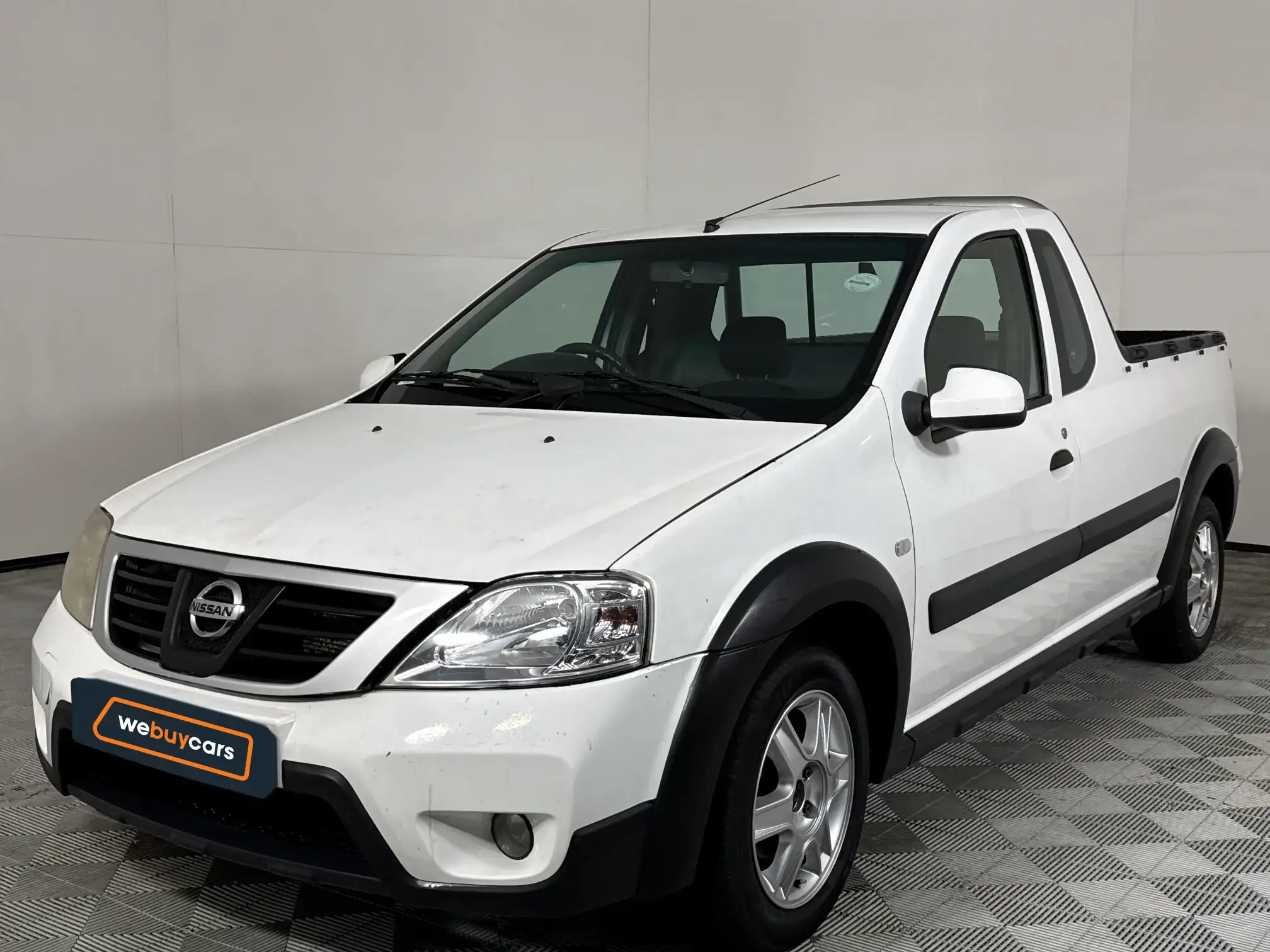 2016 Nissan NP200