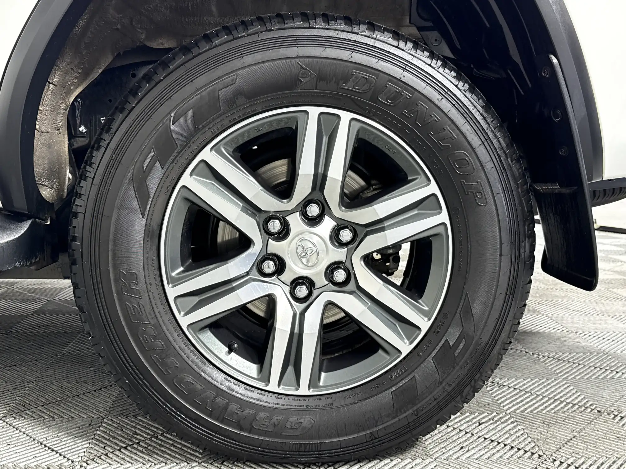 Toyota Fortuner