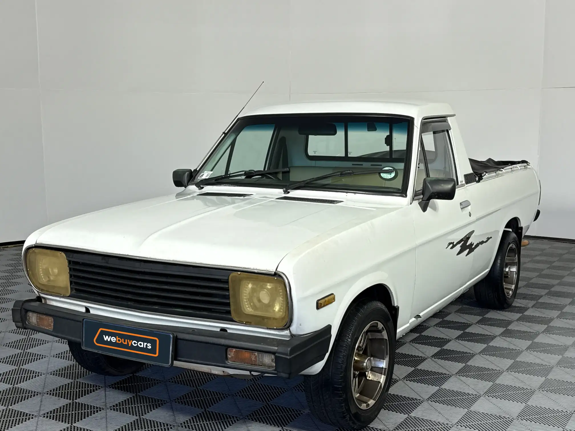1996 Nissan 1400